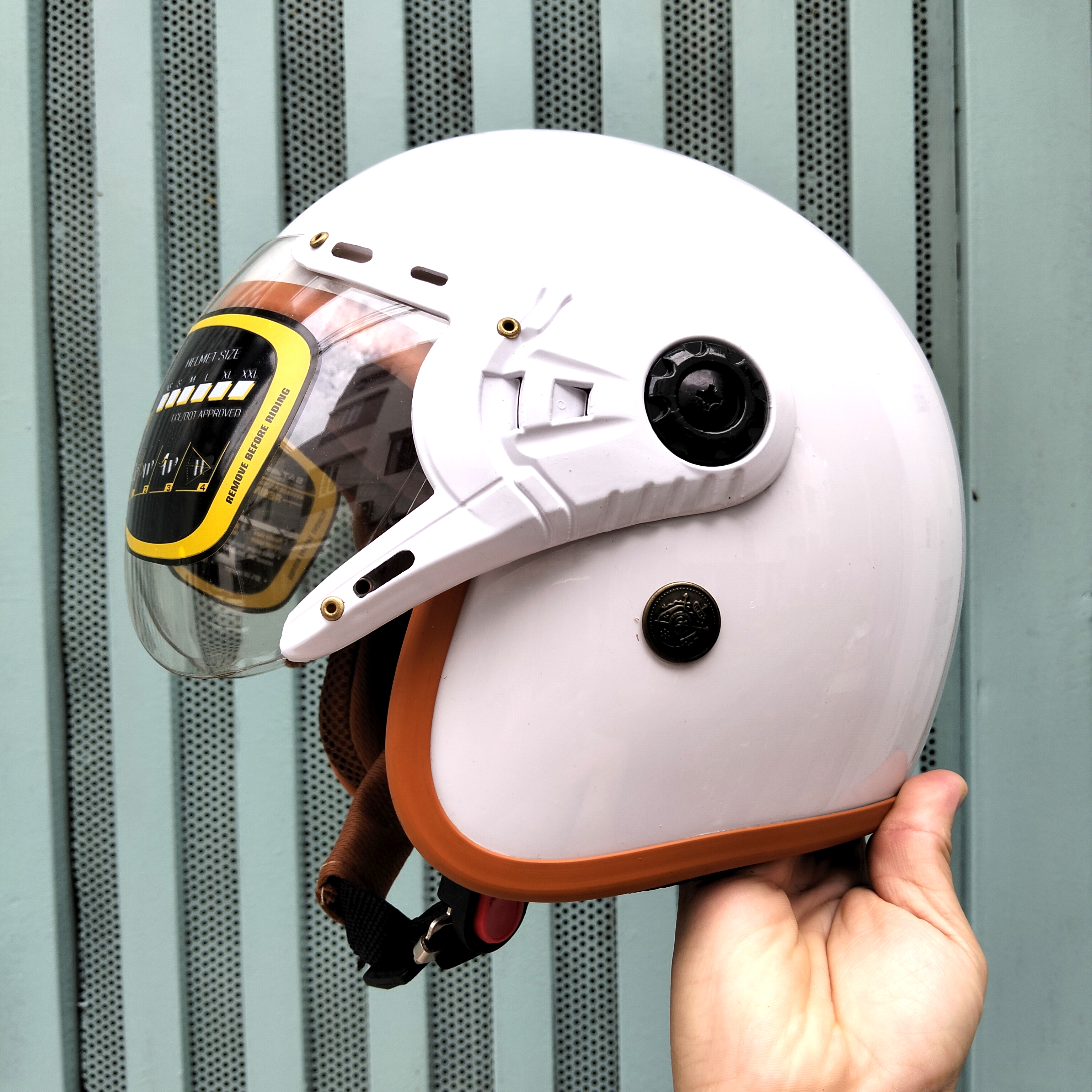 Nón bảo hiểm 3/4 kính càng nhiều màu giá tốt - Nón Phú Quí