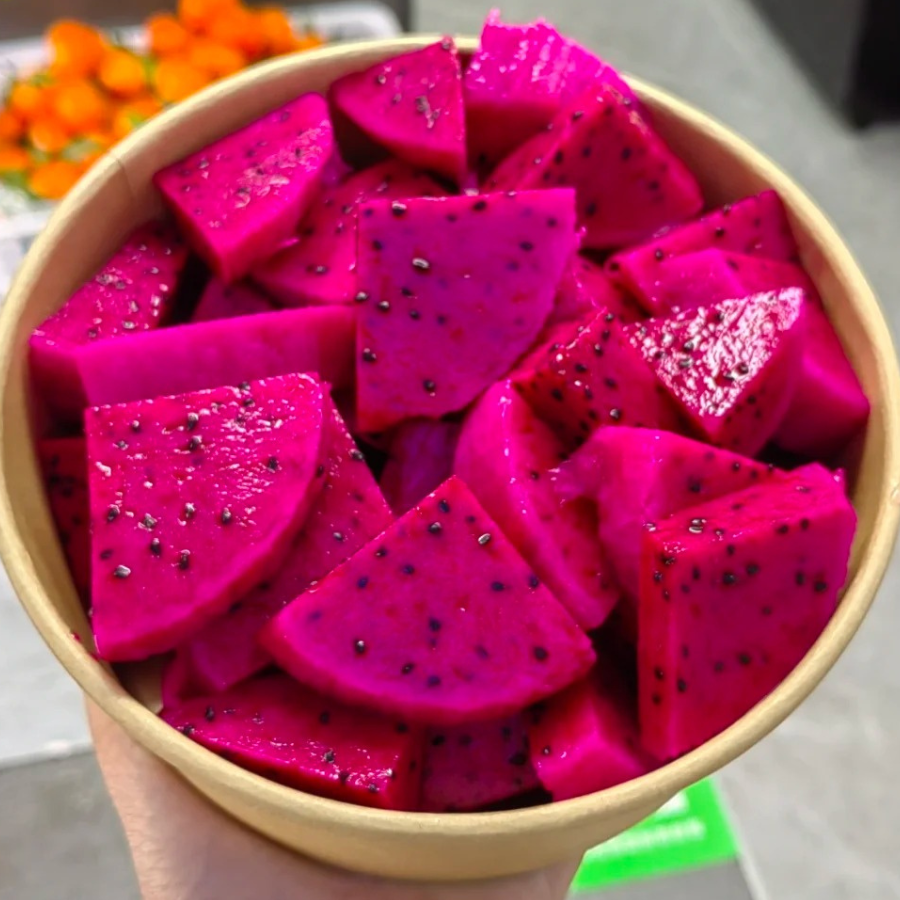 Thanh long ruột đỏ cắt sẵn