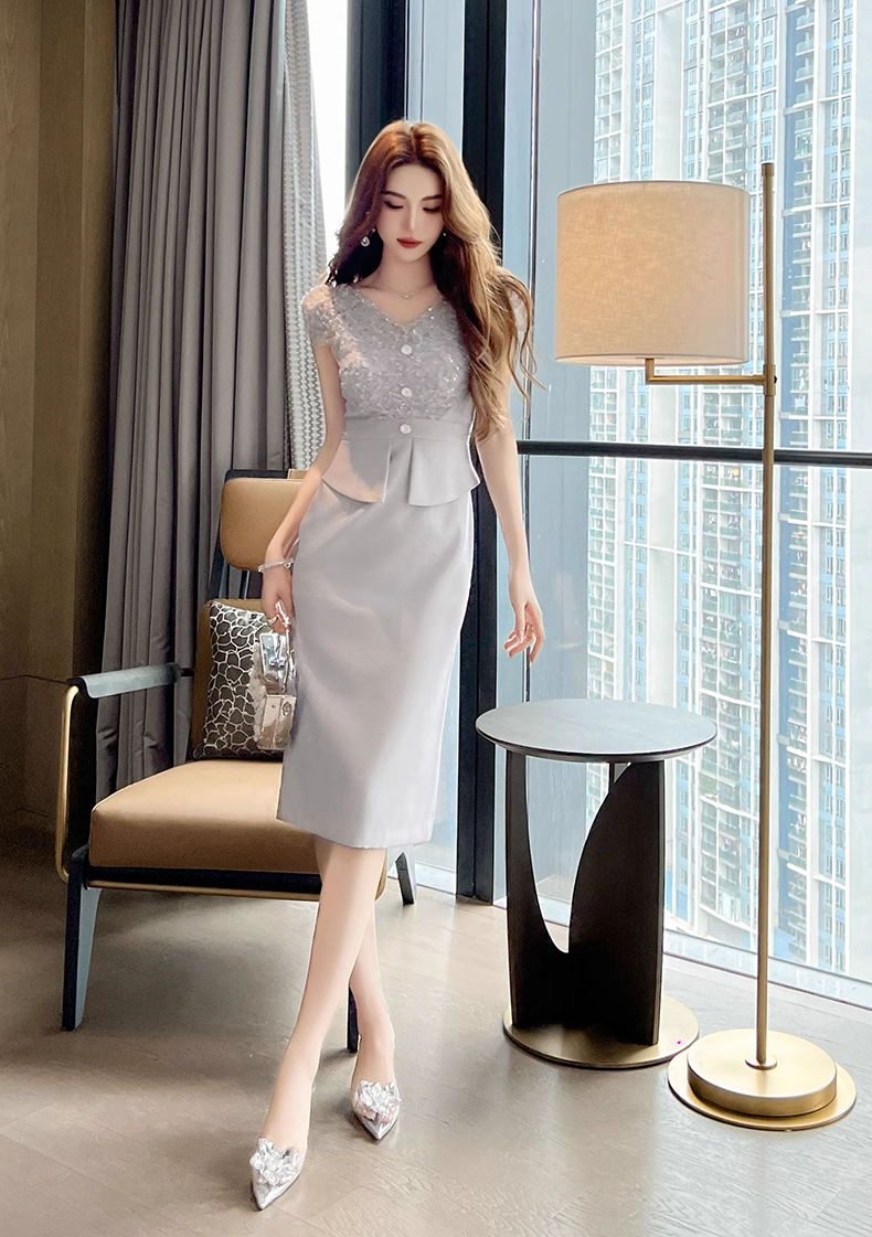 15260-Đầm body  phối ren màu  xám  ( lụa, ren)_thumbnail_1