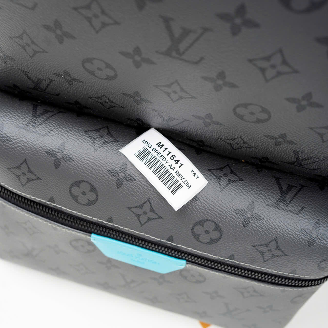 Ba lô nam Louis Vuitton Discovery PM hoa xám_thumbnail_10