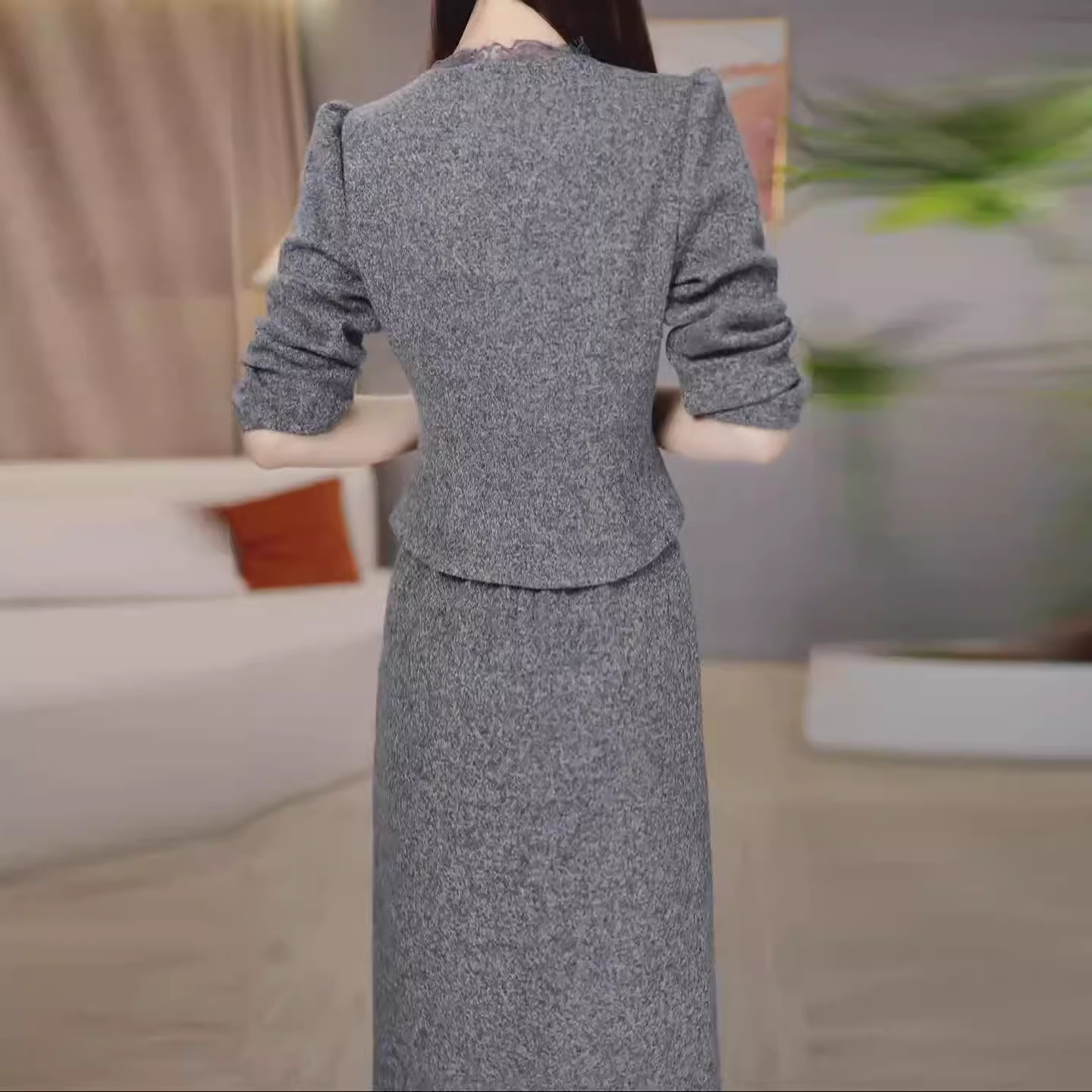 18112-Set áo cổ đắp chéo viền ren kèm chân váy  suông xám (xước hàn, lót)_thumbnail_1