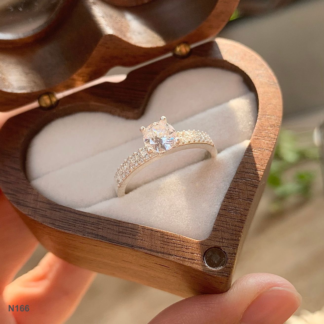 N166 - Nhẫn đá chủ cầu hôn viền đôi basic_thumbnail_1