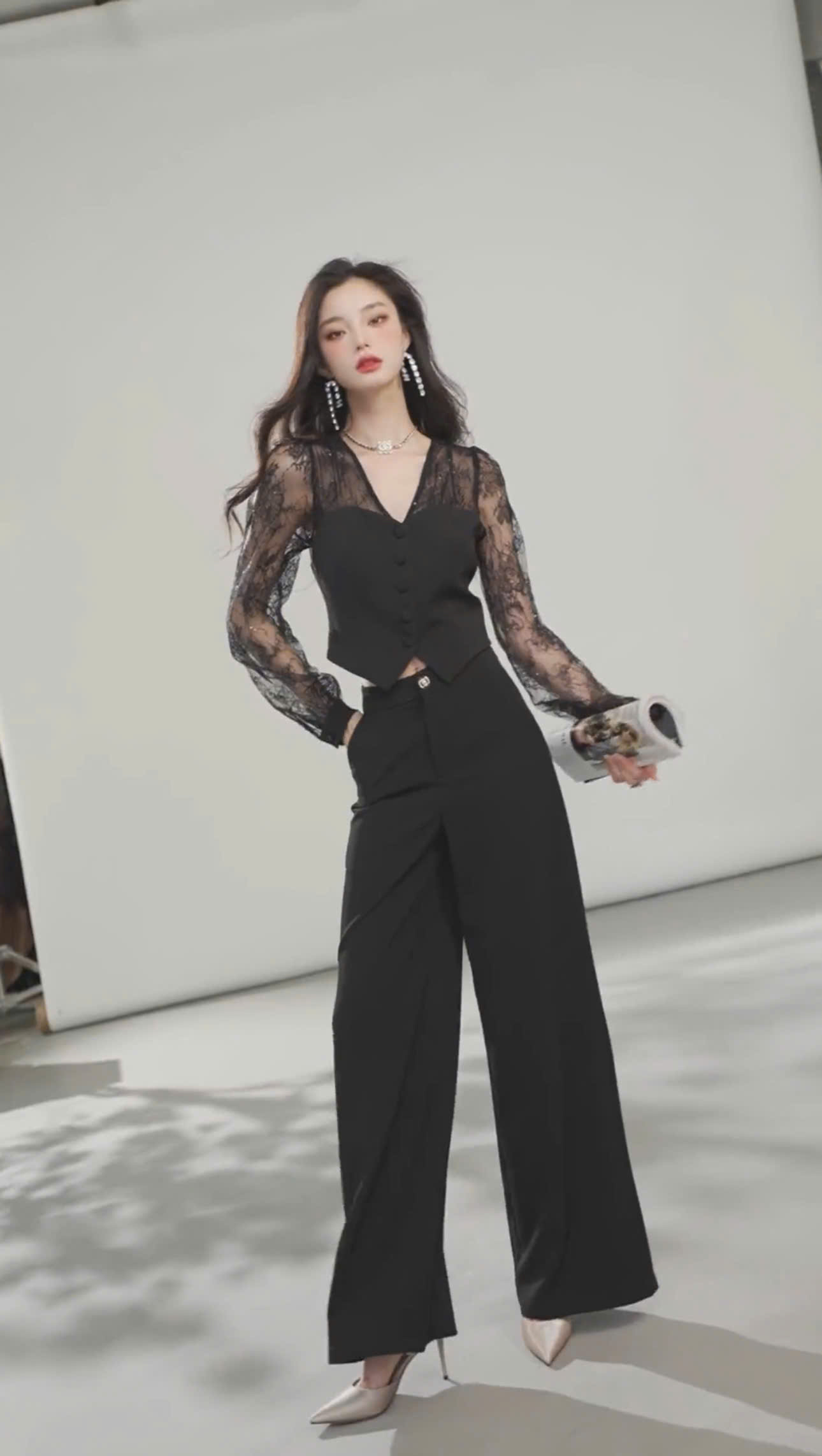 Set bộ áo kiểu cổ điển tay phối ren quần ống rộng_thumbnail_4