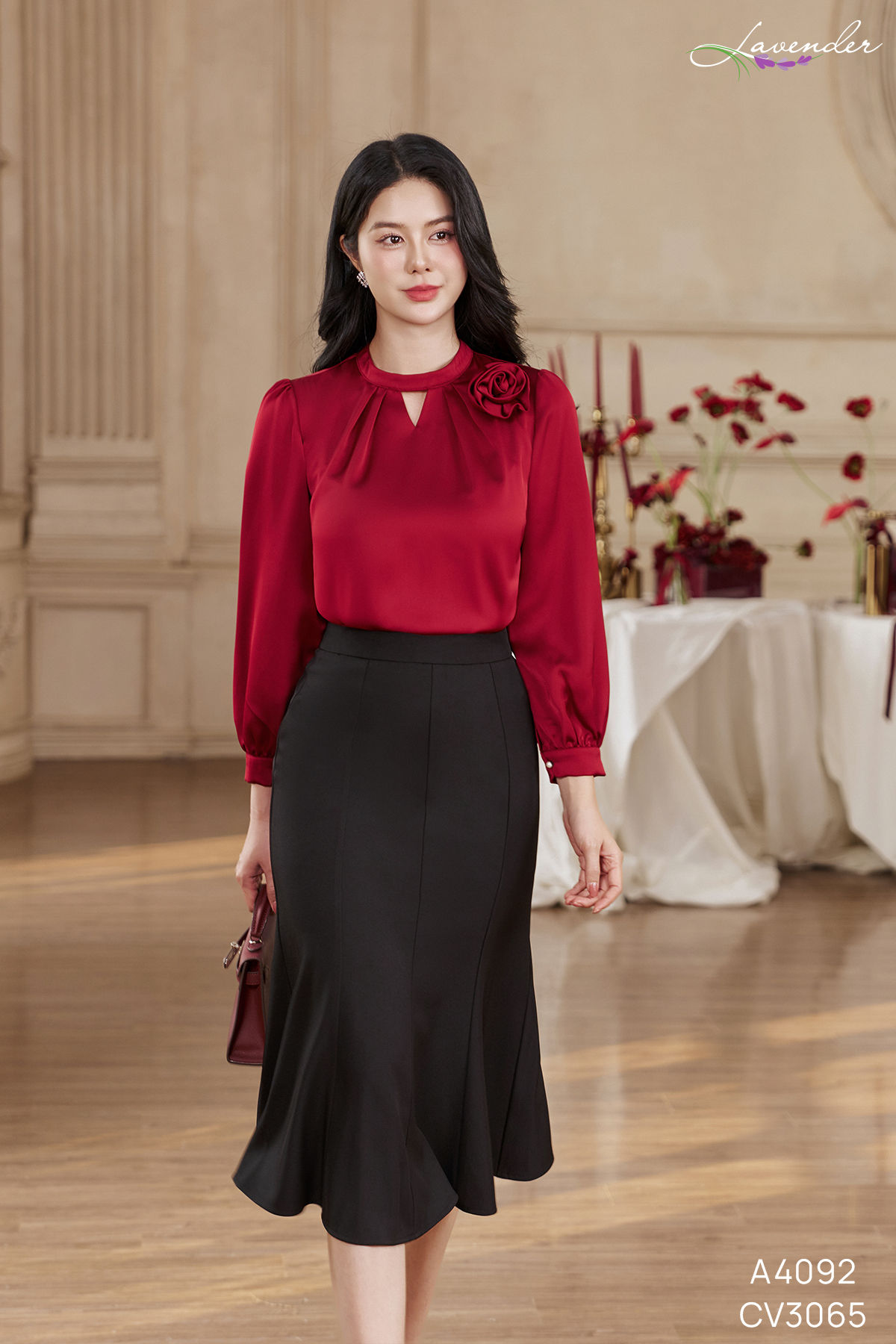 Áo sơ mi lụa hana màu đỏ đô phối hoa nổi A4092_thumbnail_2