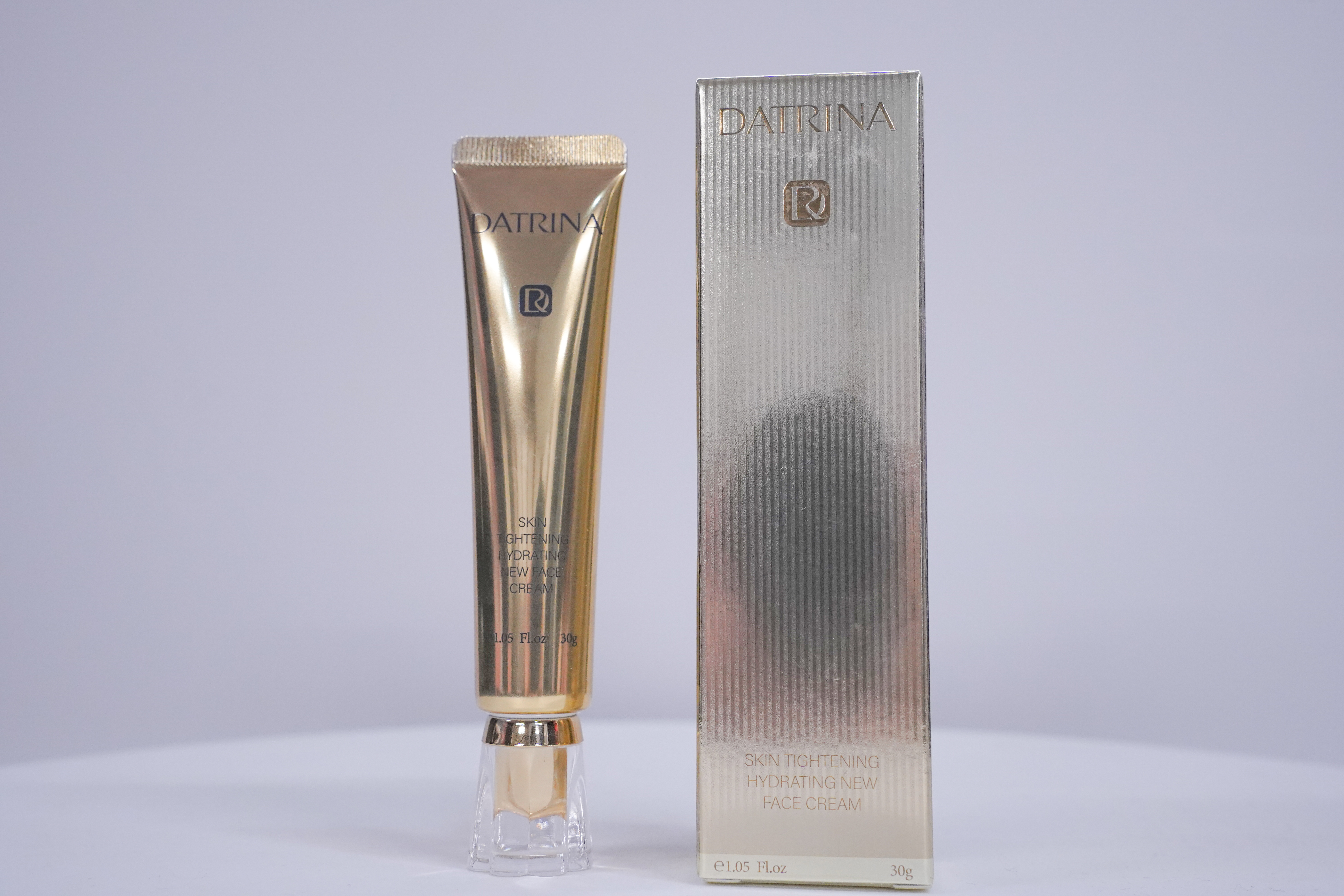 R4 - Kem Thanh Lọc Sắc Tố