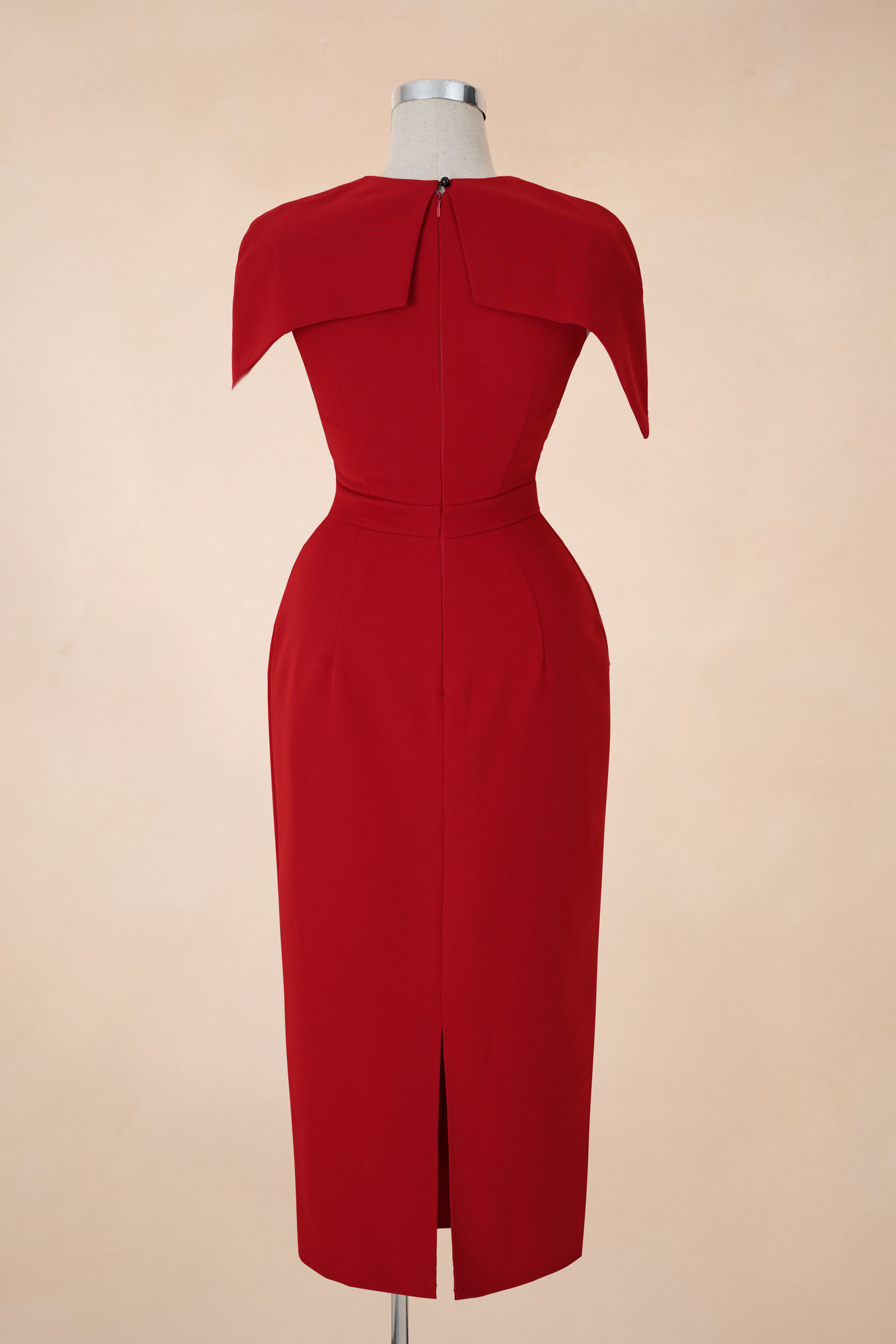 Đầm Bút Chì Trùm Vai Phối Tag