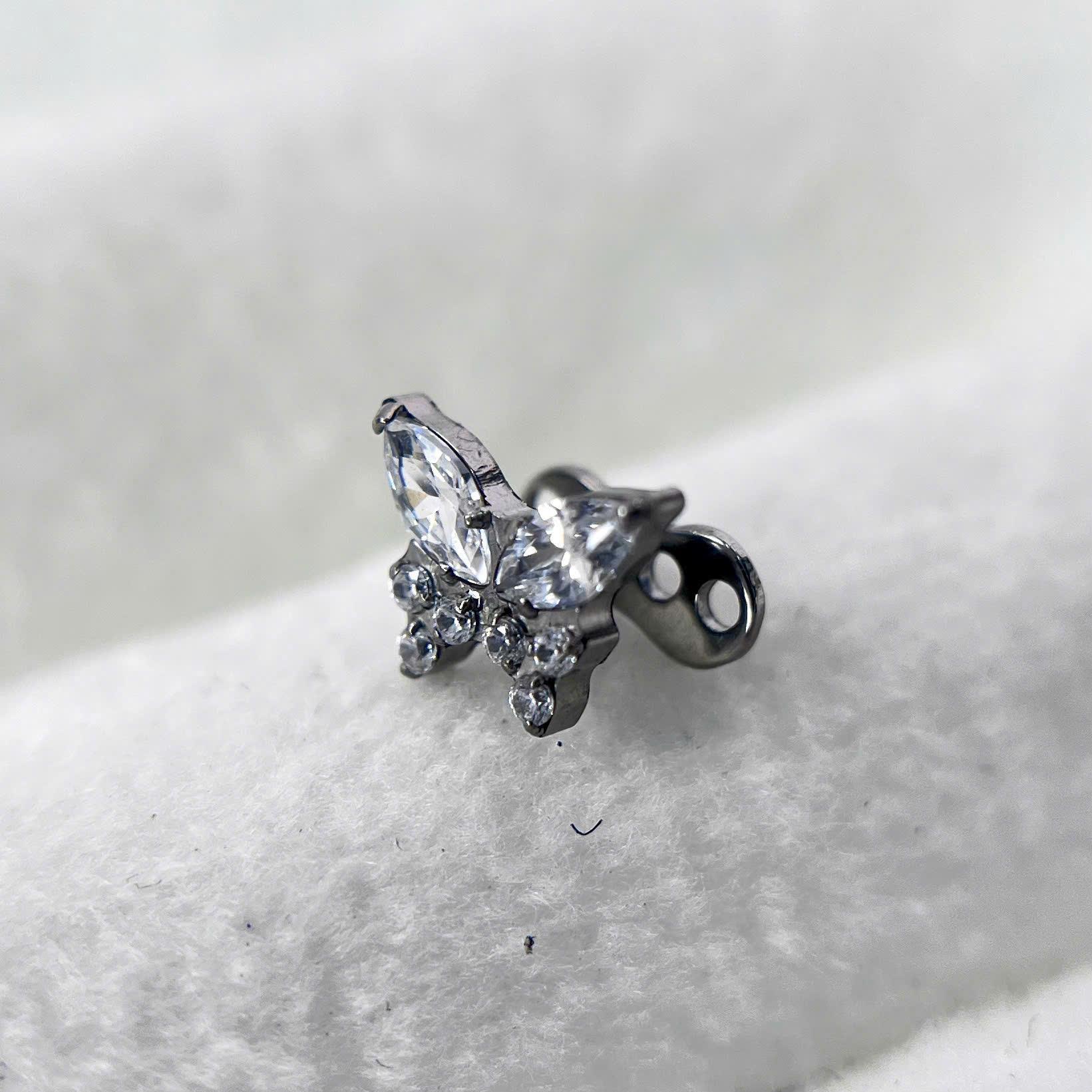 Khuyên cấy titan bướm_thumbnail_3