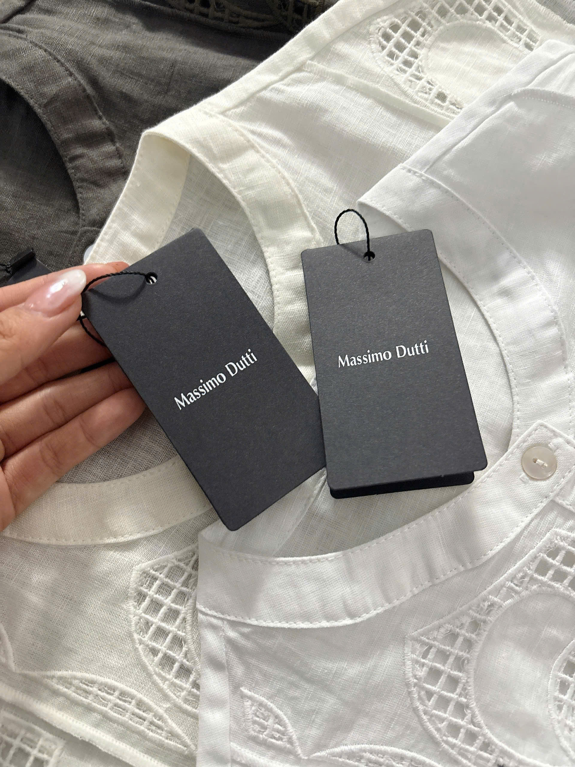 A43 ÁO KIỂU 3 MÀU_thumbnail_10