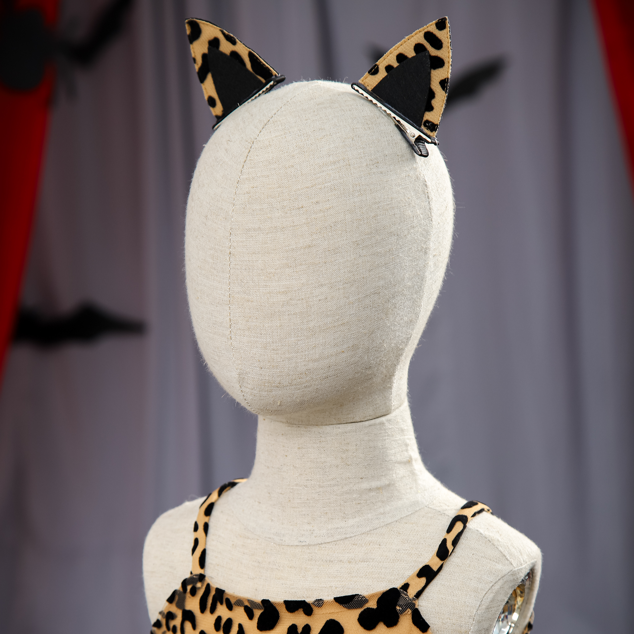 Set hoá trang Báo đen_thumbnail_10