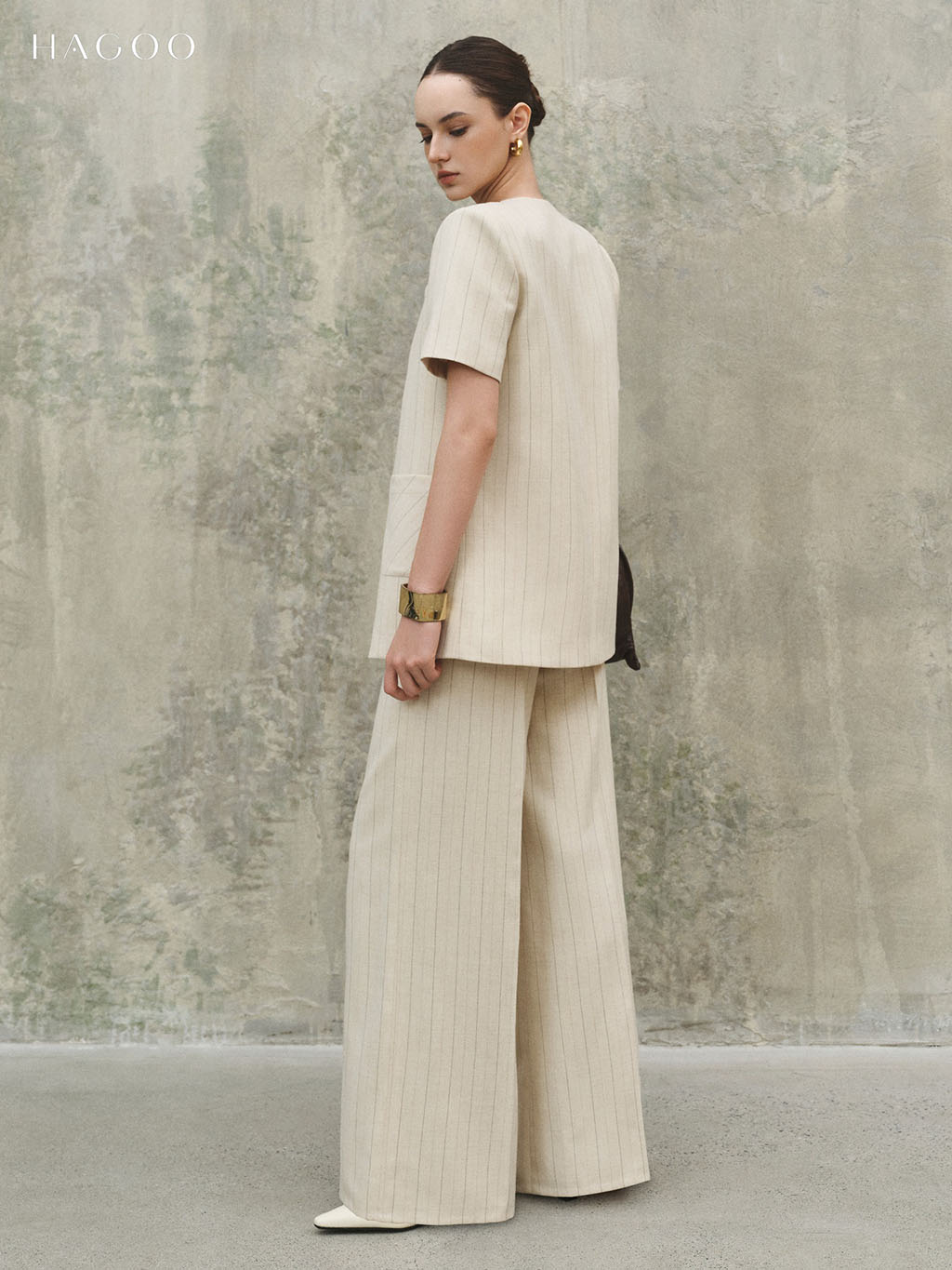 Quần suông kẻ sọc đỉa liền thân HAGOO