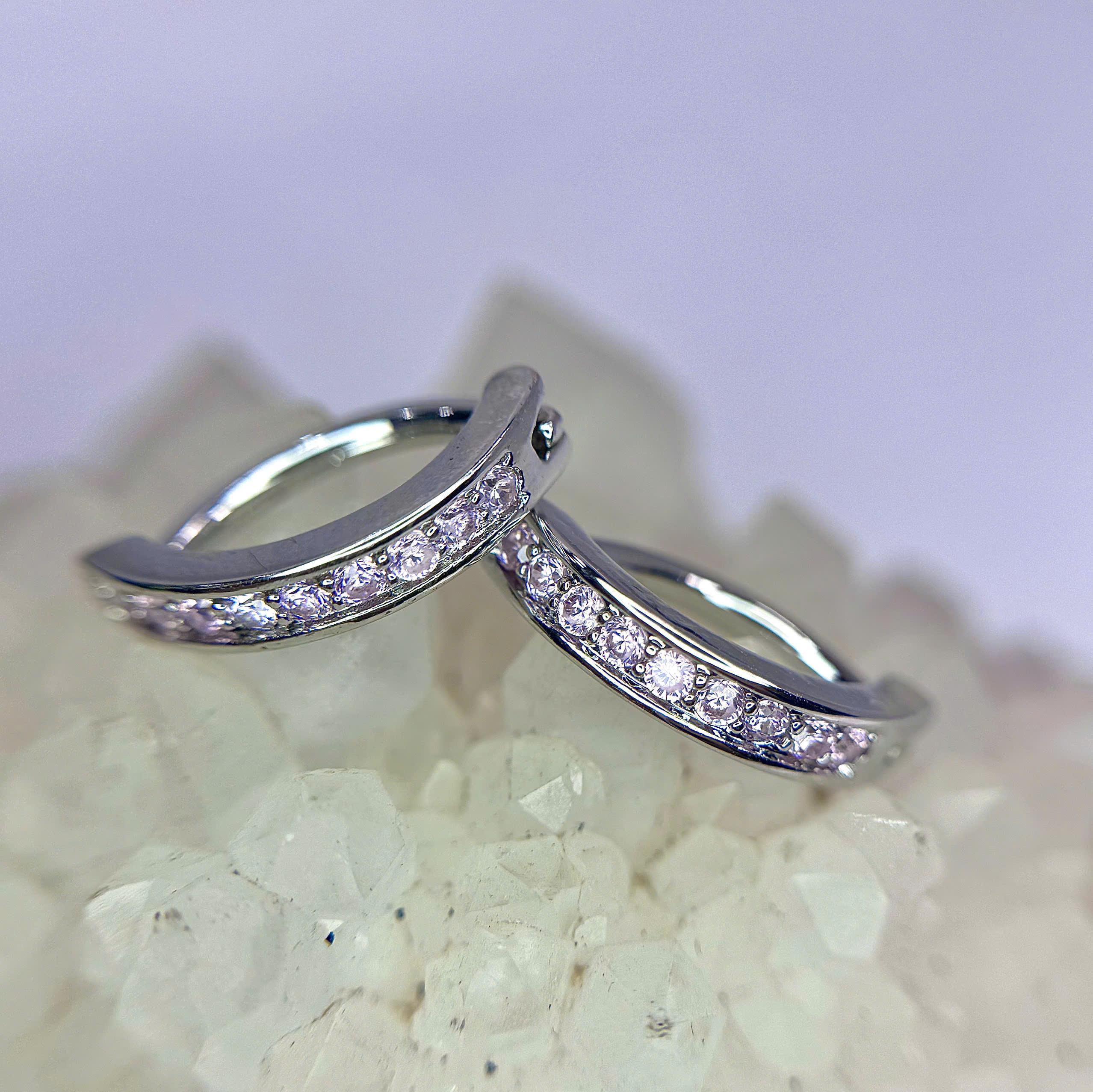 Rốn vòng đá hồng_thumbnail_1