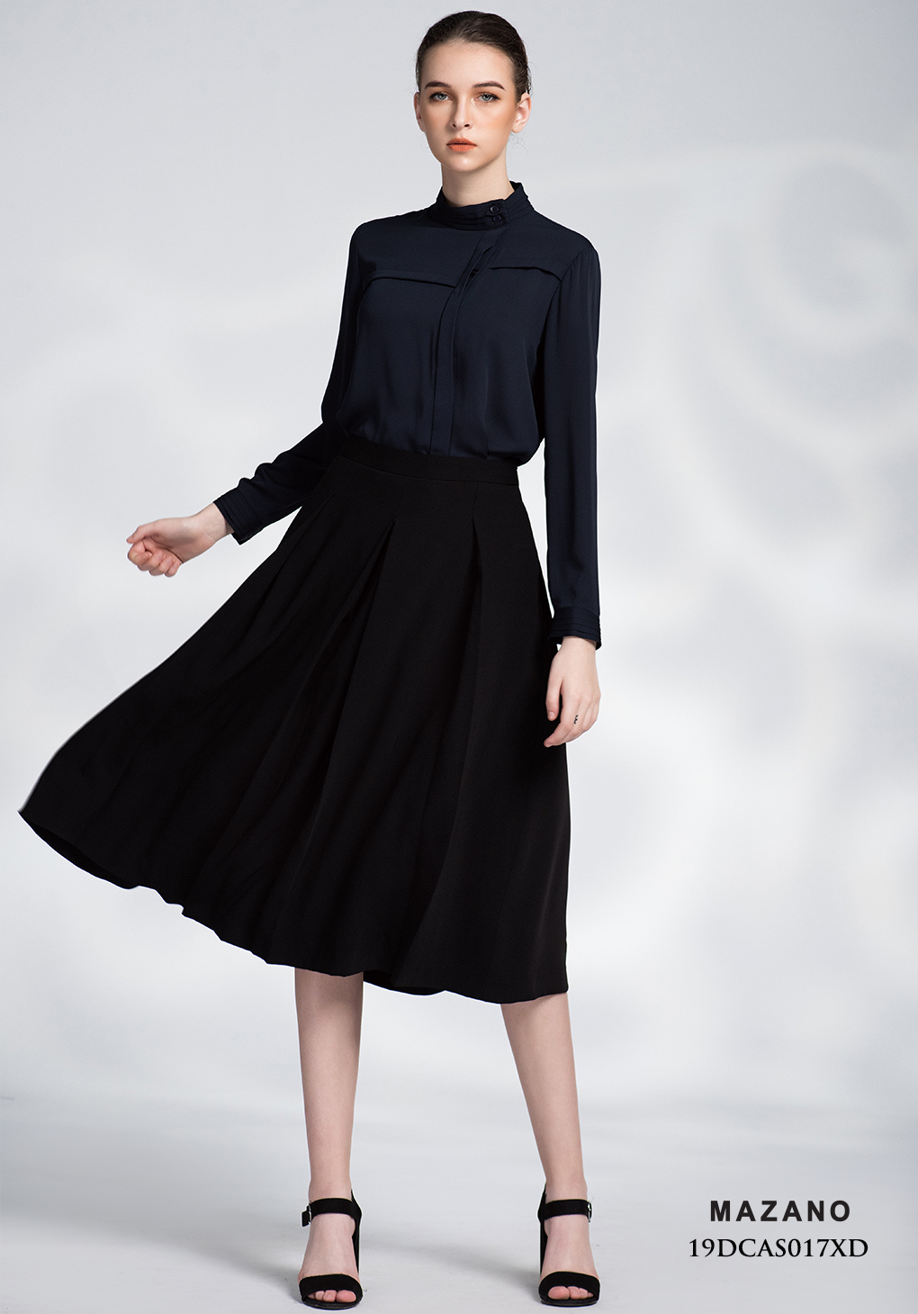 Áo sơ mi xanh than cổ tàu cách điệu