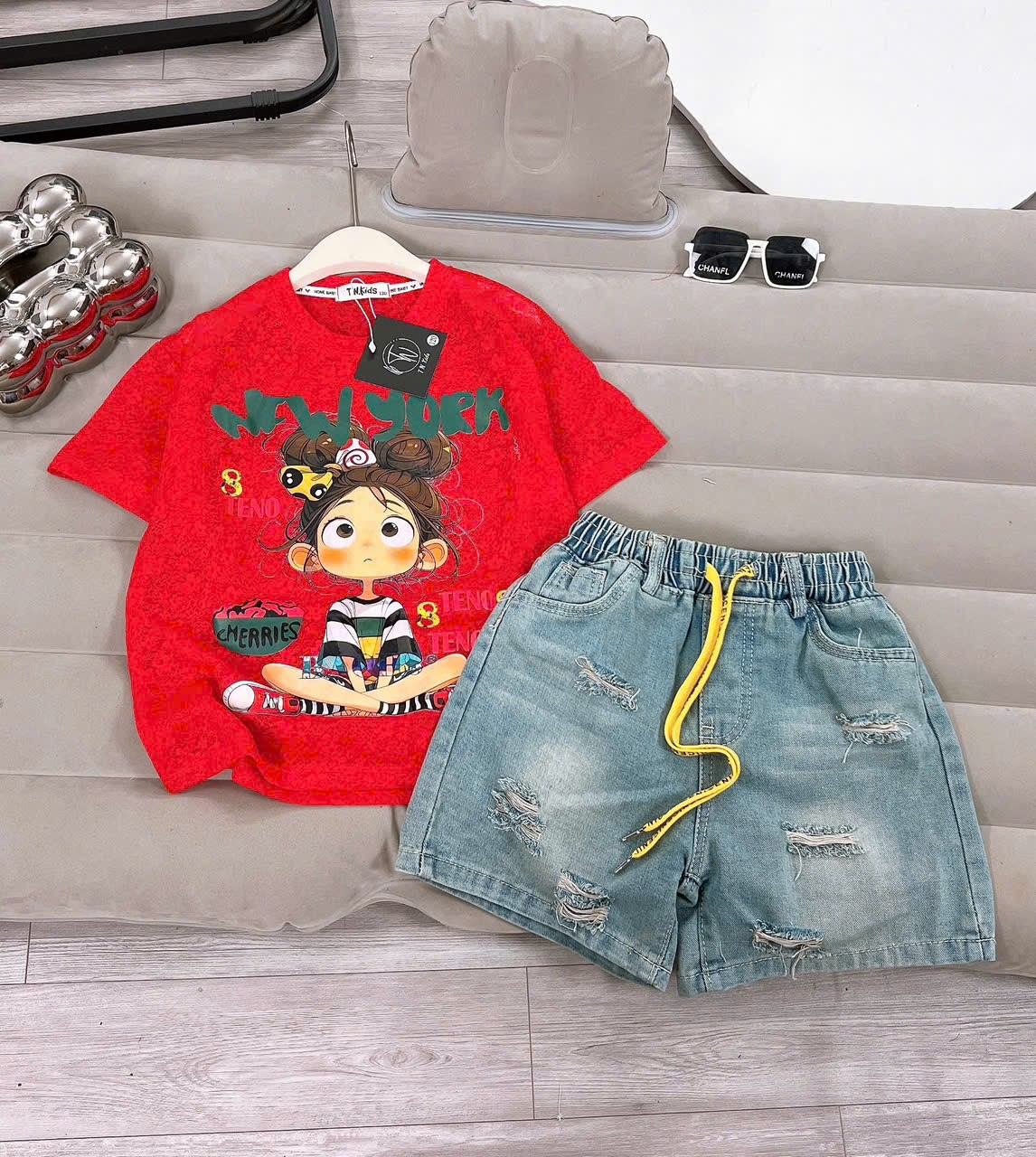 [Y72] Bé gái New York