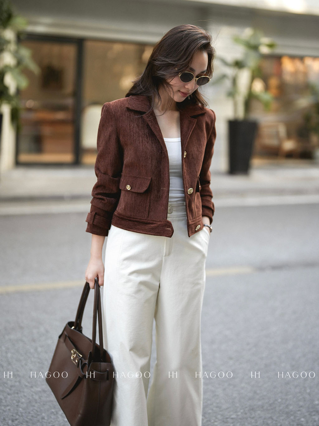 សម្លៀកបំពាក់ដ៏ល្អឥតខ្ចោះសម្រាប់ការដើរលេងជុំវិញទីក្រុង។