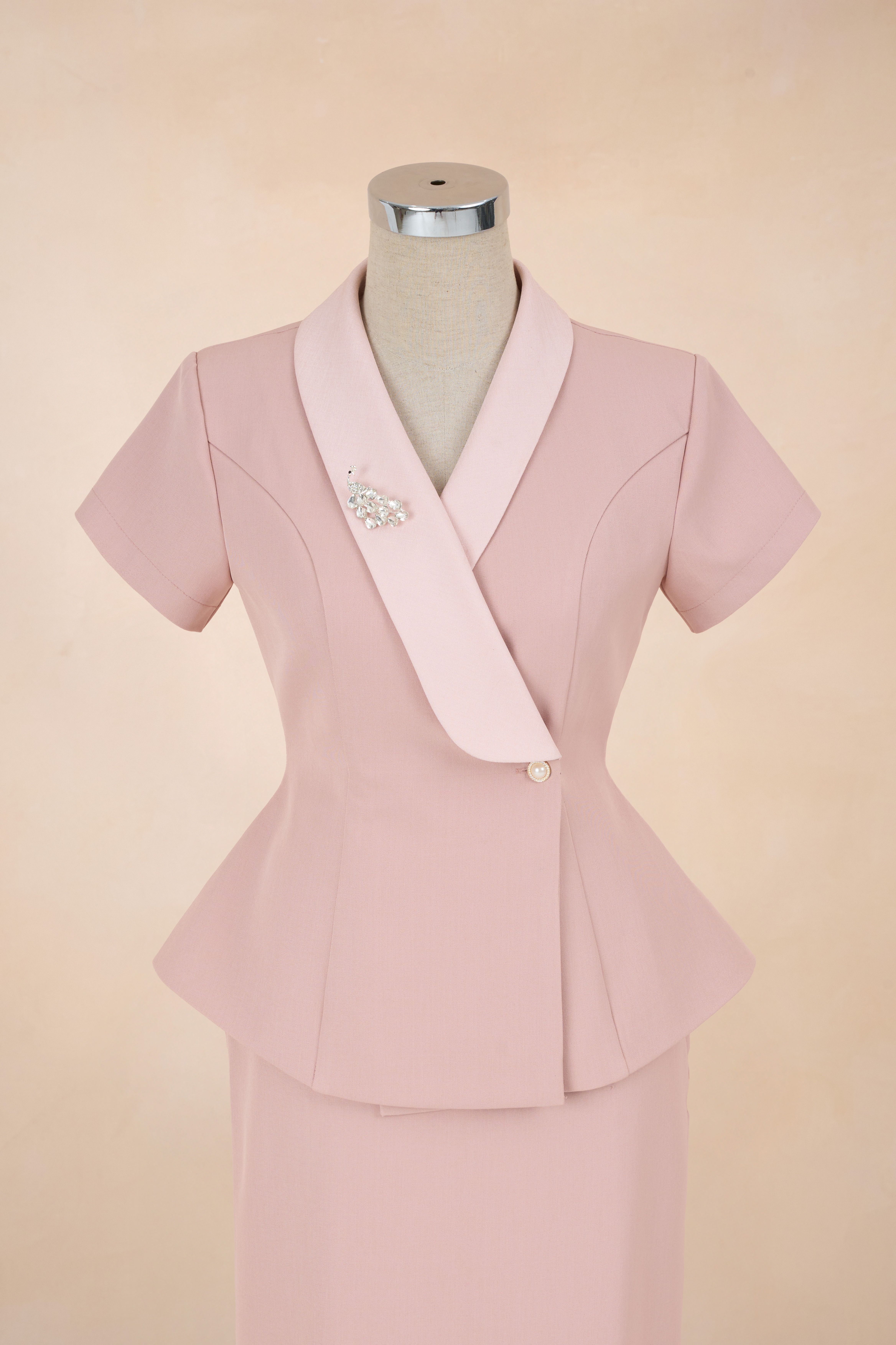 Áo PL Cổ Vest Tag Đá