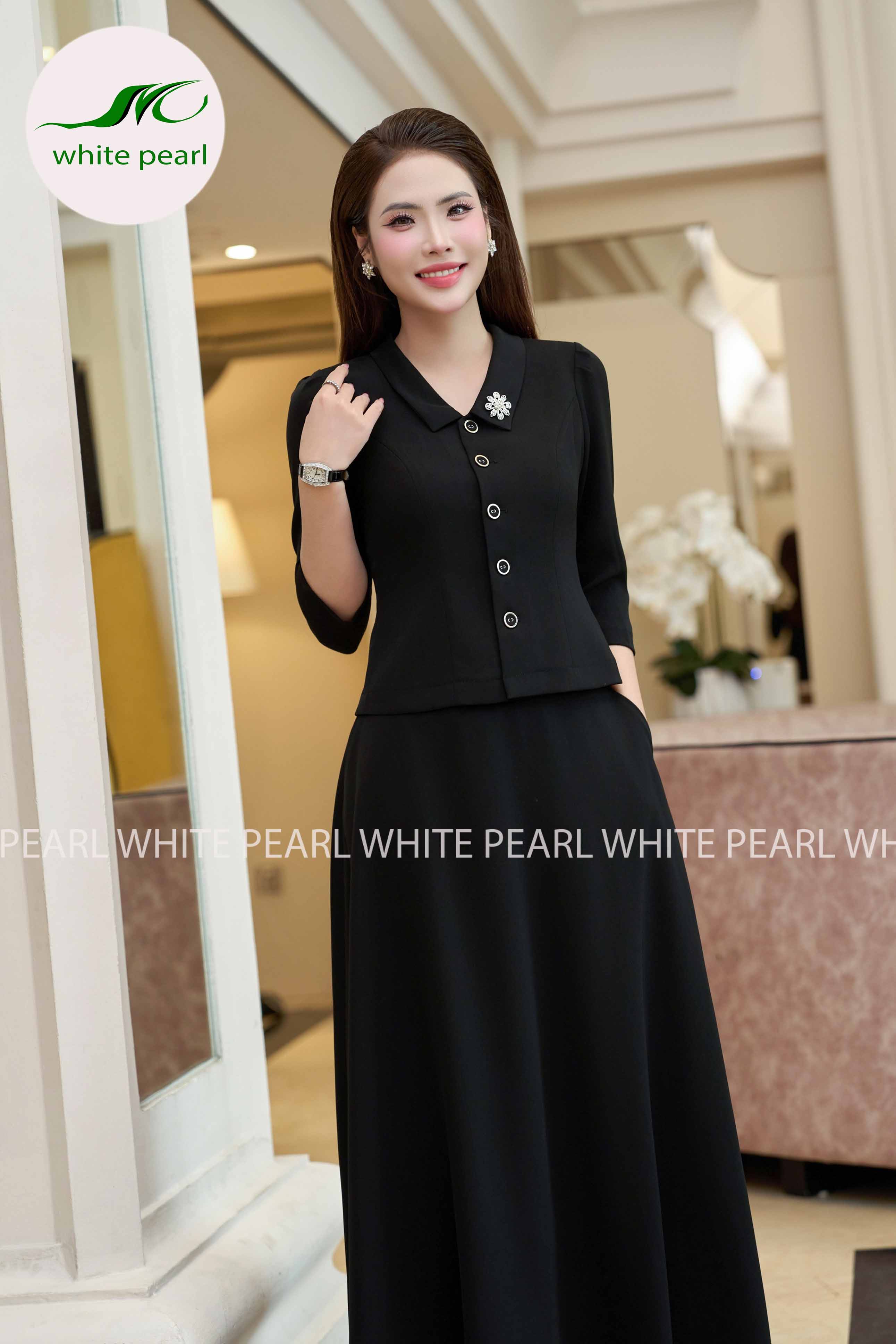 SET AK26-24 | Áo ký giả cổ sen vuông kết hợp Chân váy xoè CVTT26-09 Thời trang công sở cao cấp White Pearl_thumbnail_2