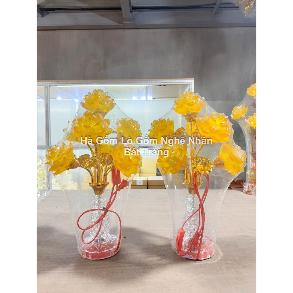 Đôi Đèn Hoa Sen Lưu Ly Chân Đế Hợp Kim 5 Bông Hoa Sen Nở - Nhiều Mẫu Sang Xịn - Hàng Nhập Khẩu_thumbnail_5