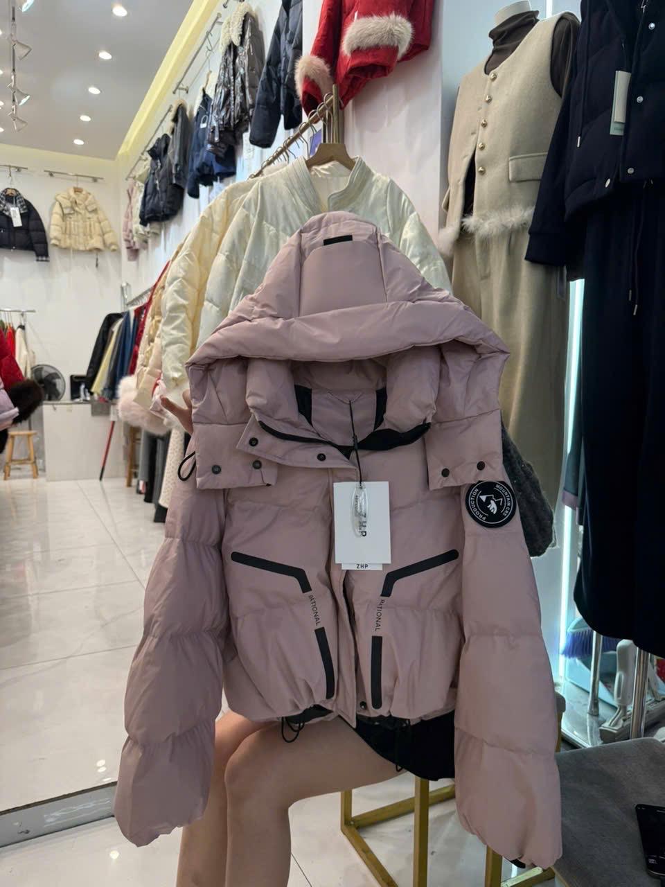 Áo khoác phao Hồng - C77