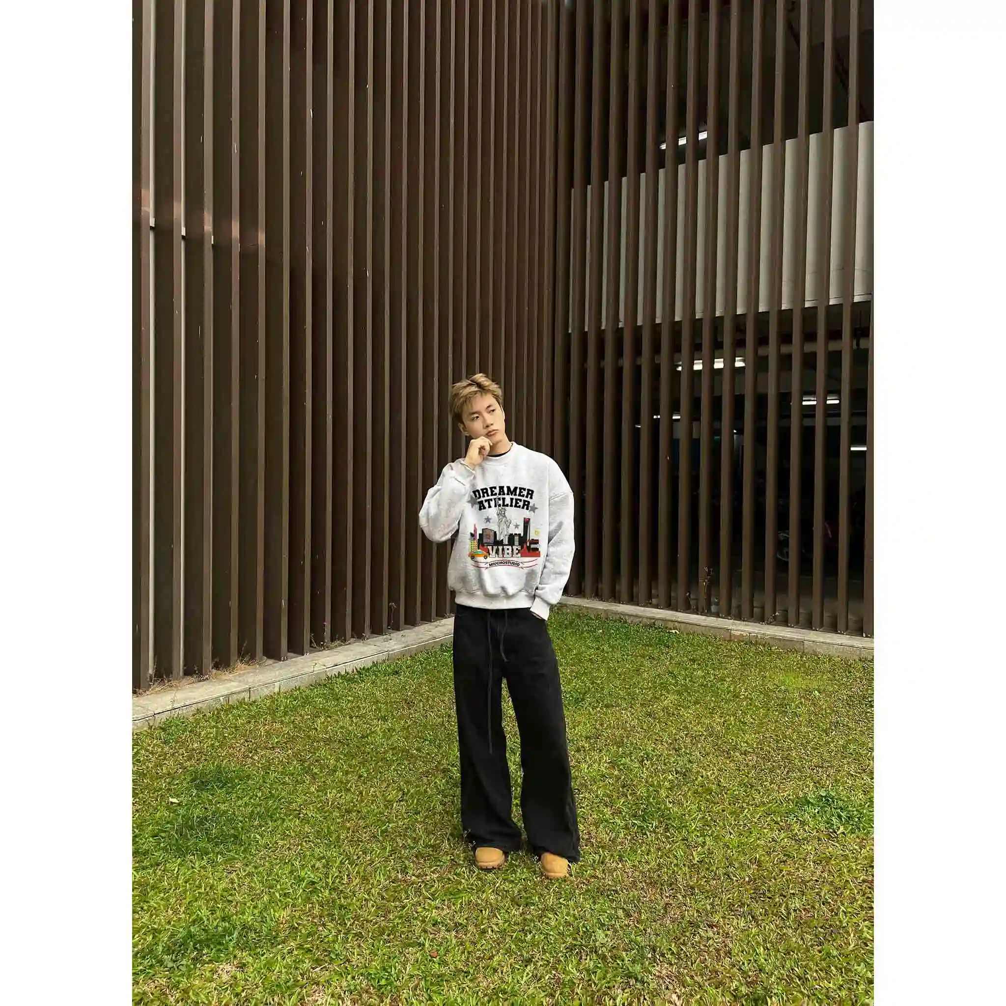 Áo Sweater nam form boxy Miucho Club nỉ 2 da mềm mại thoáng mát Dreamer Atelier in mix 2818_thumbnail_2