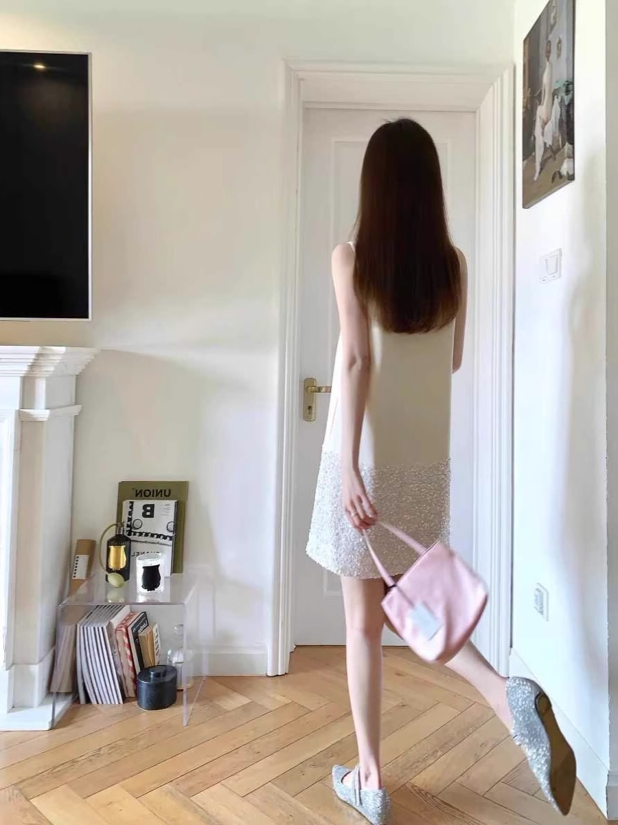 16103-Đầm trắng sát nách cổ kết nơ phối viền (chéo nhật,lót)_thumbnail_4