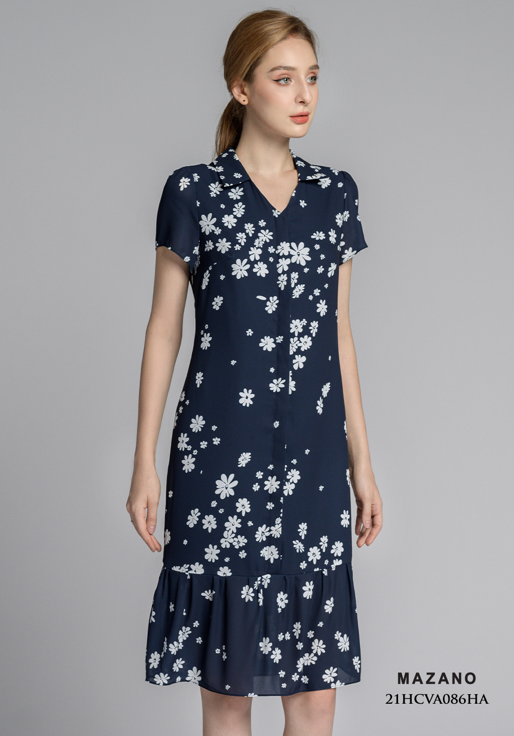 Váy xanh họa tiết chân bèo thắt đai_thumbnail_3