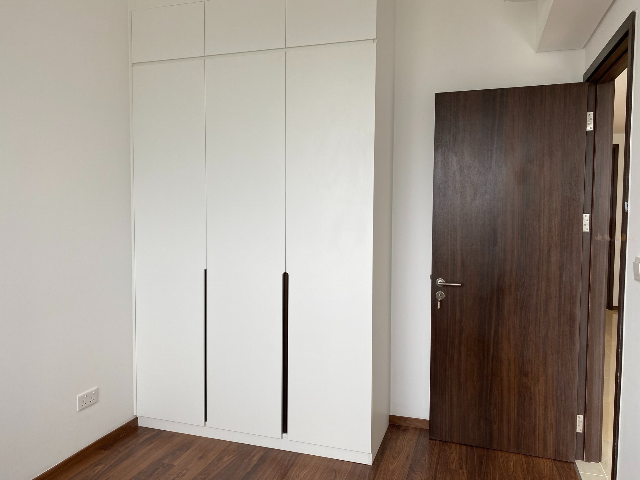 Bán nhanh căn hộ 2 phòng ngủ One Verandah, view thoáng mát, hướng ĐB nắng sáng _thumbnail_7