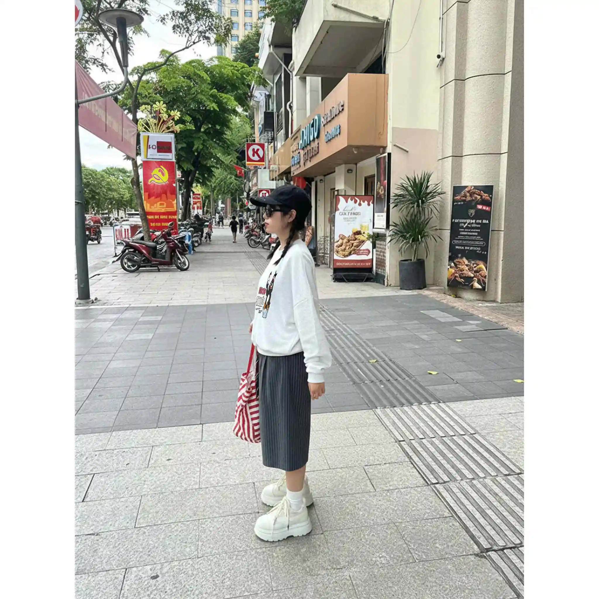 Áo Sweater unisex form boxy Miucho nỉ 2 da cao cấp thoáng mát hình dễ thương in mix 2794_thumbnail_4