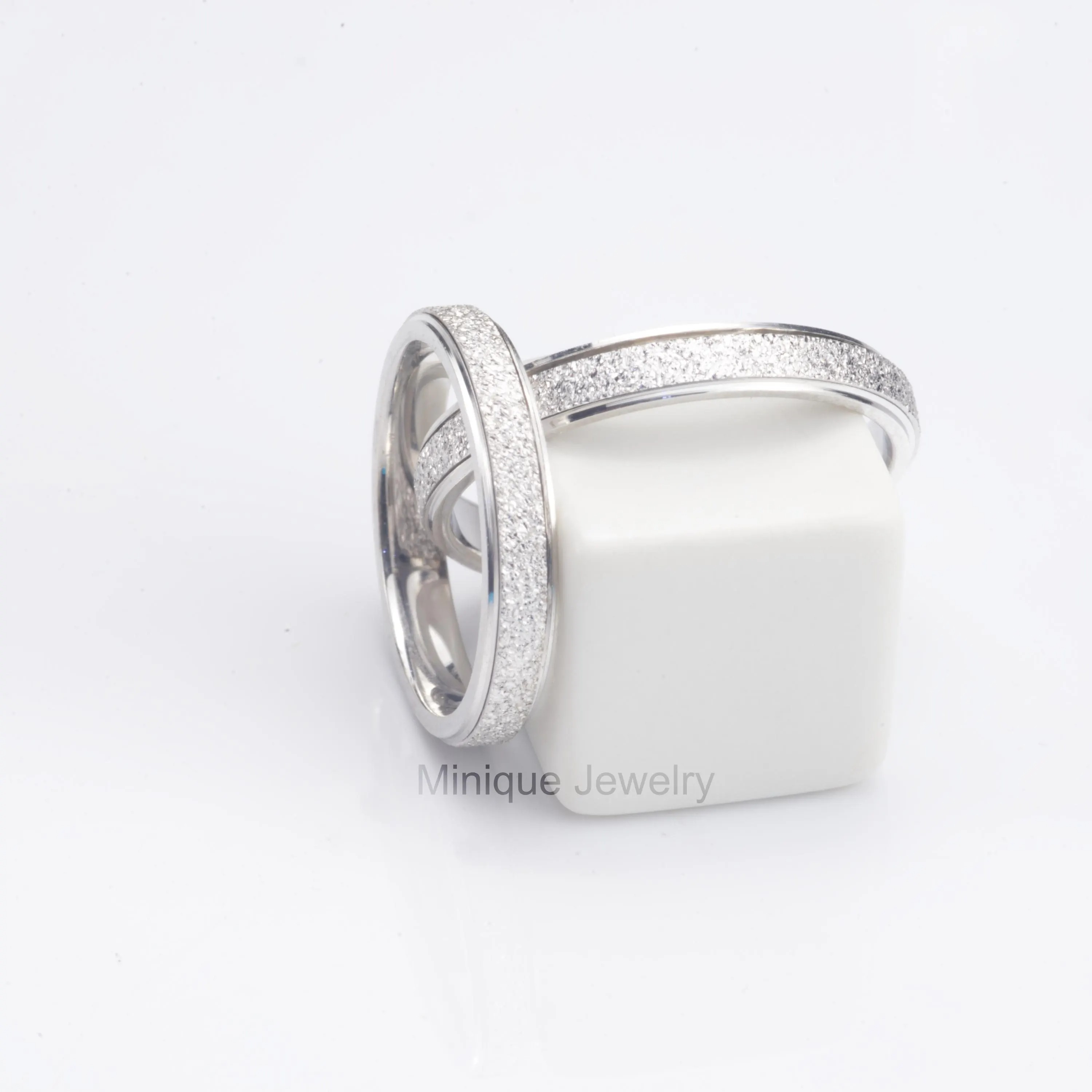 Professional Looking Spinner Ring