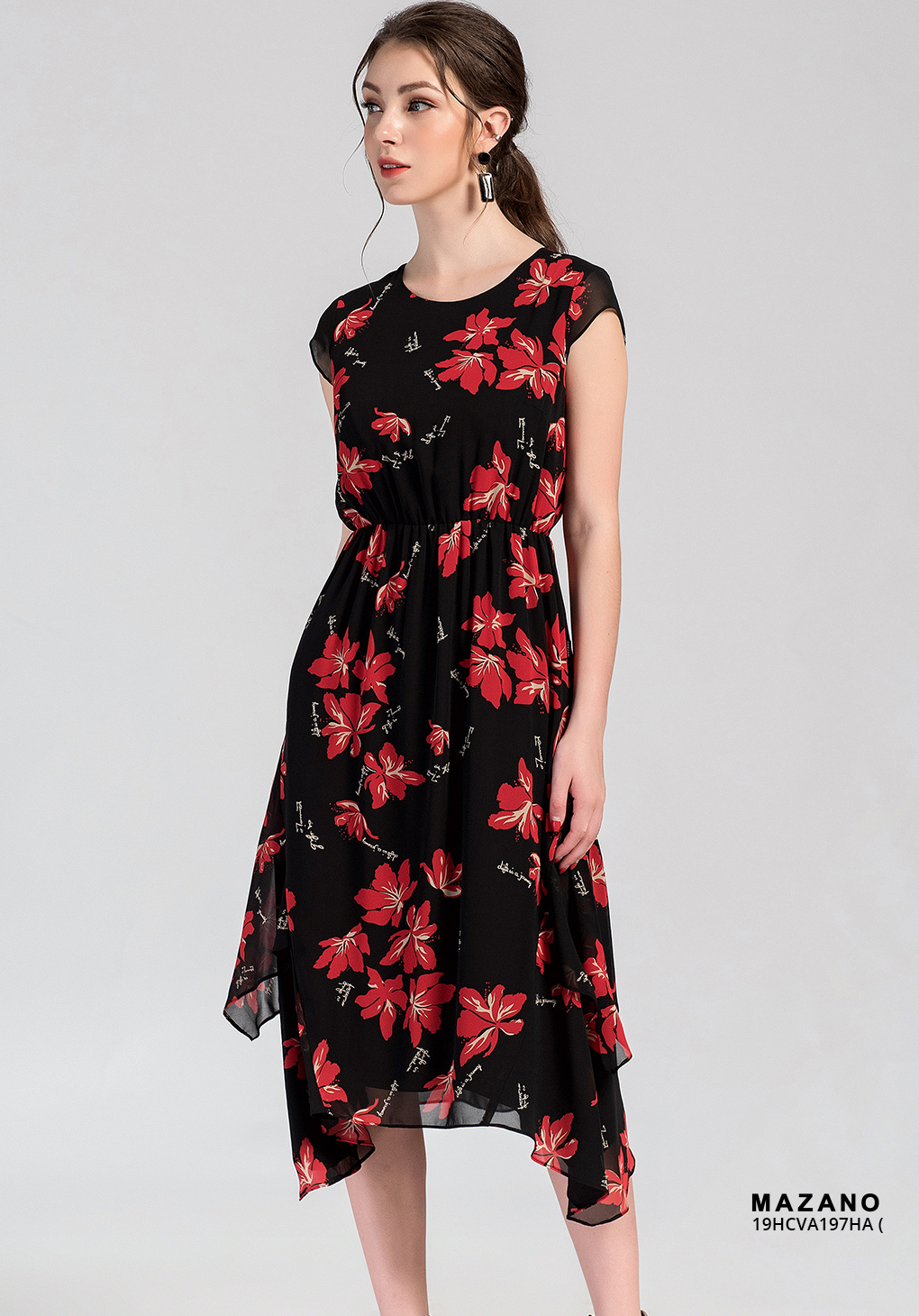 Đầm đen họa tiết bùng eo chân mullet_thumbnail_3