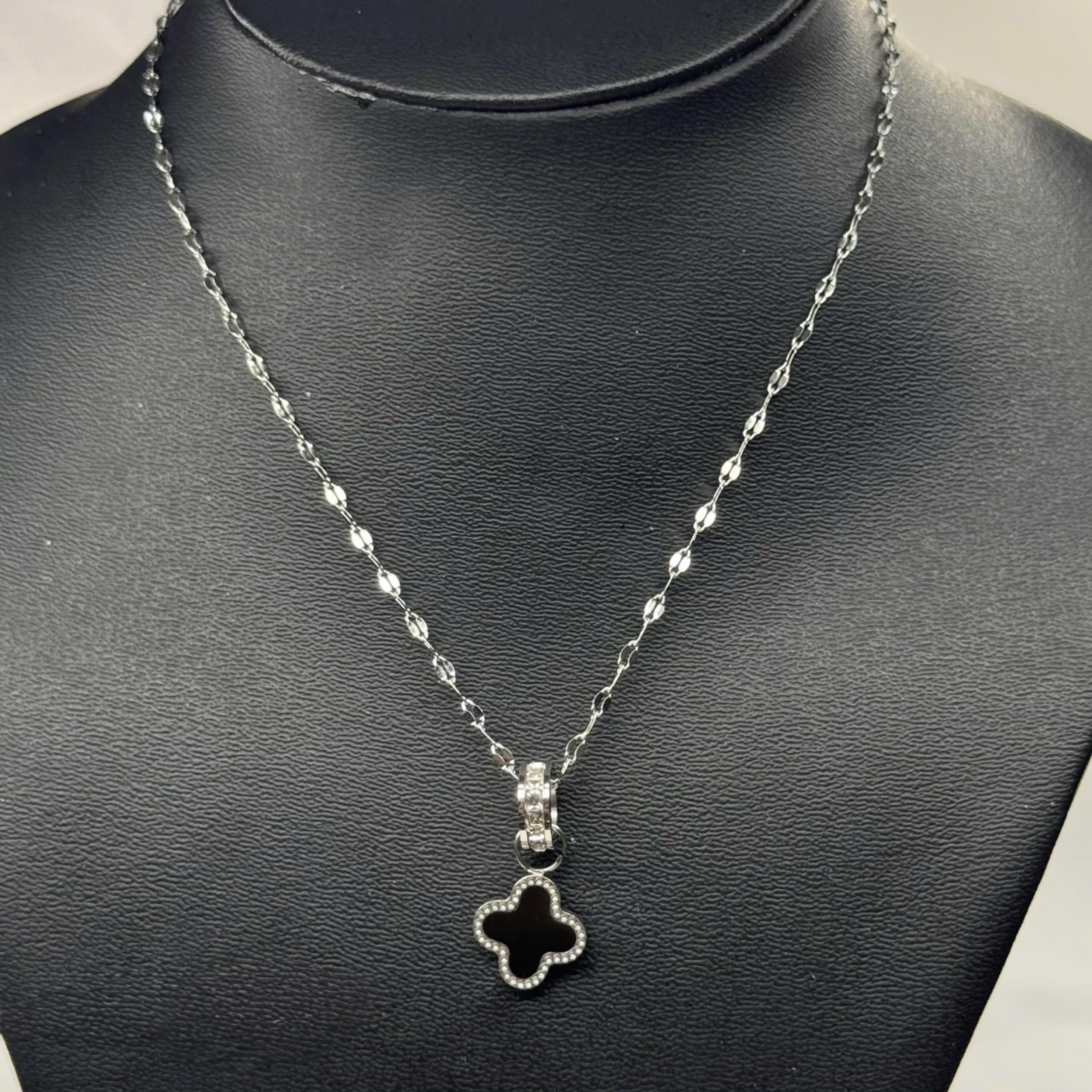 vòng cổ titan charm vòng kim cương cỏ ba lá van cleef đen _thumbnail_3