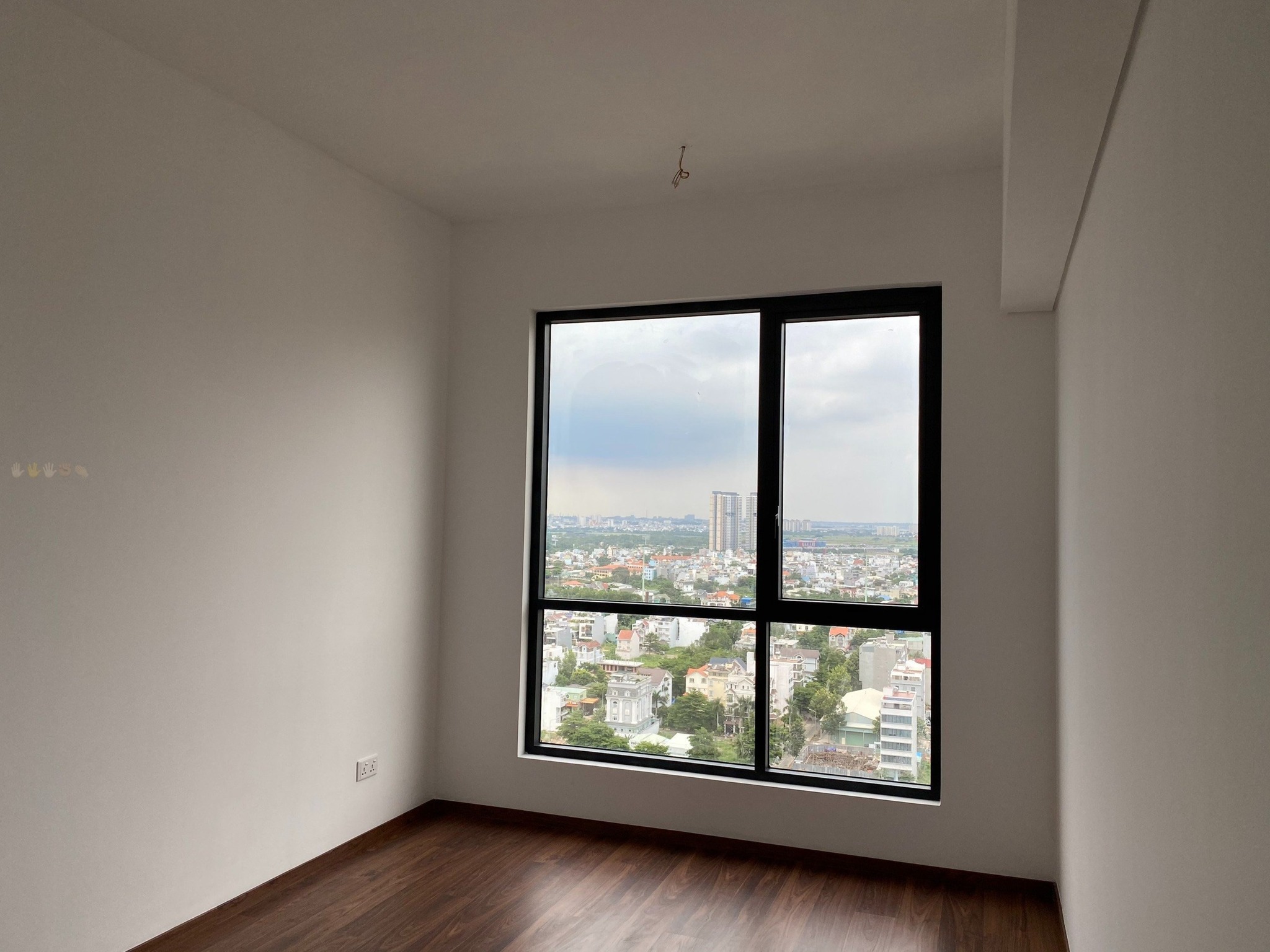 Bán nhanh căn hộ 2 phòng ngủ One Verandah, view thoáng mát, hướng ĐB nắng sáng _thumbnail_4