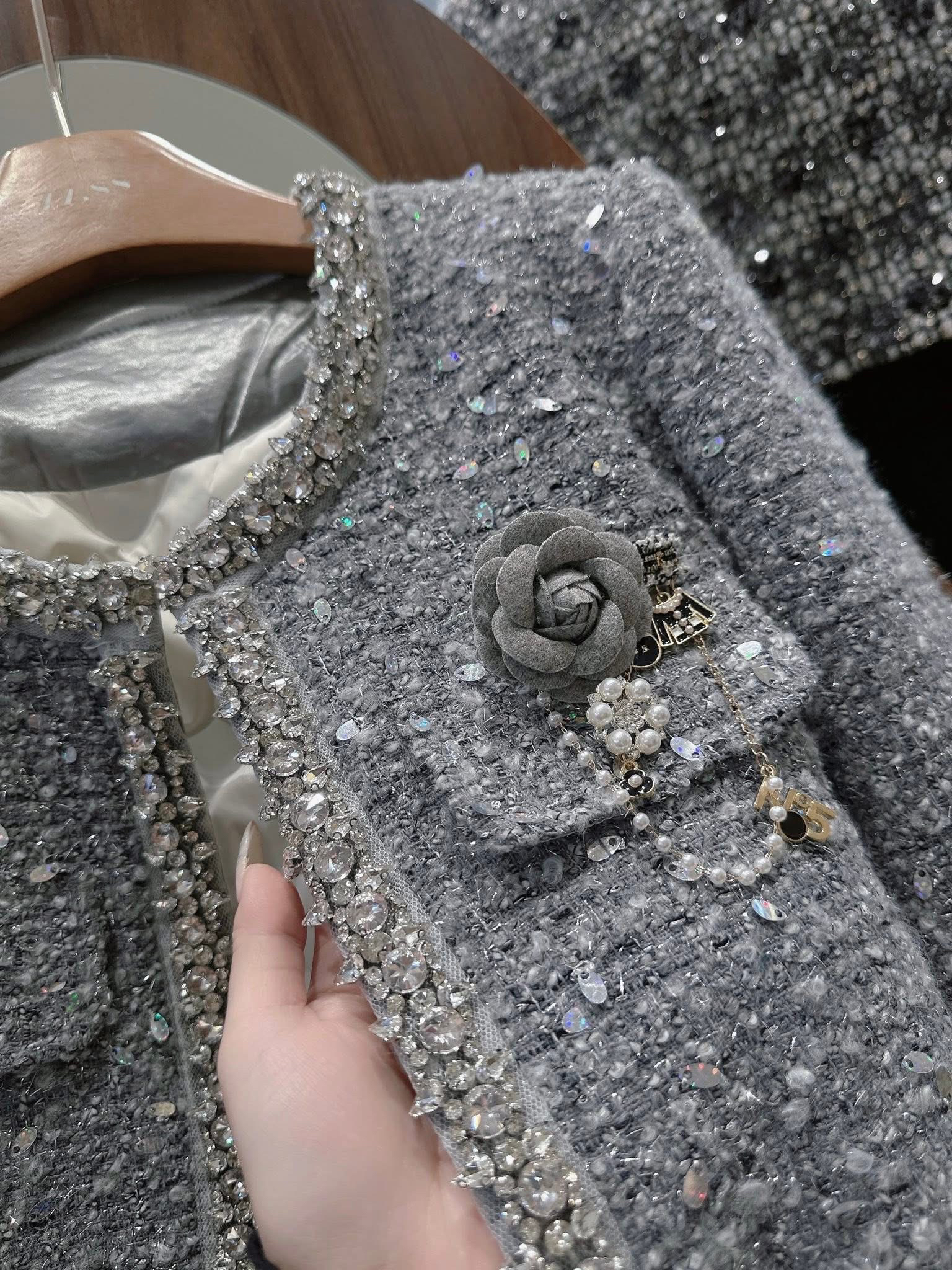 Áo dạ bling Ghi viền đá - V79_thumbnail_2