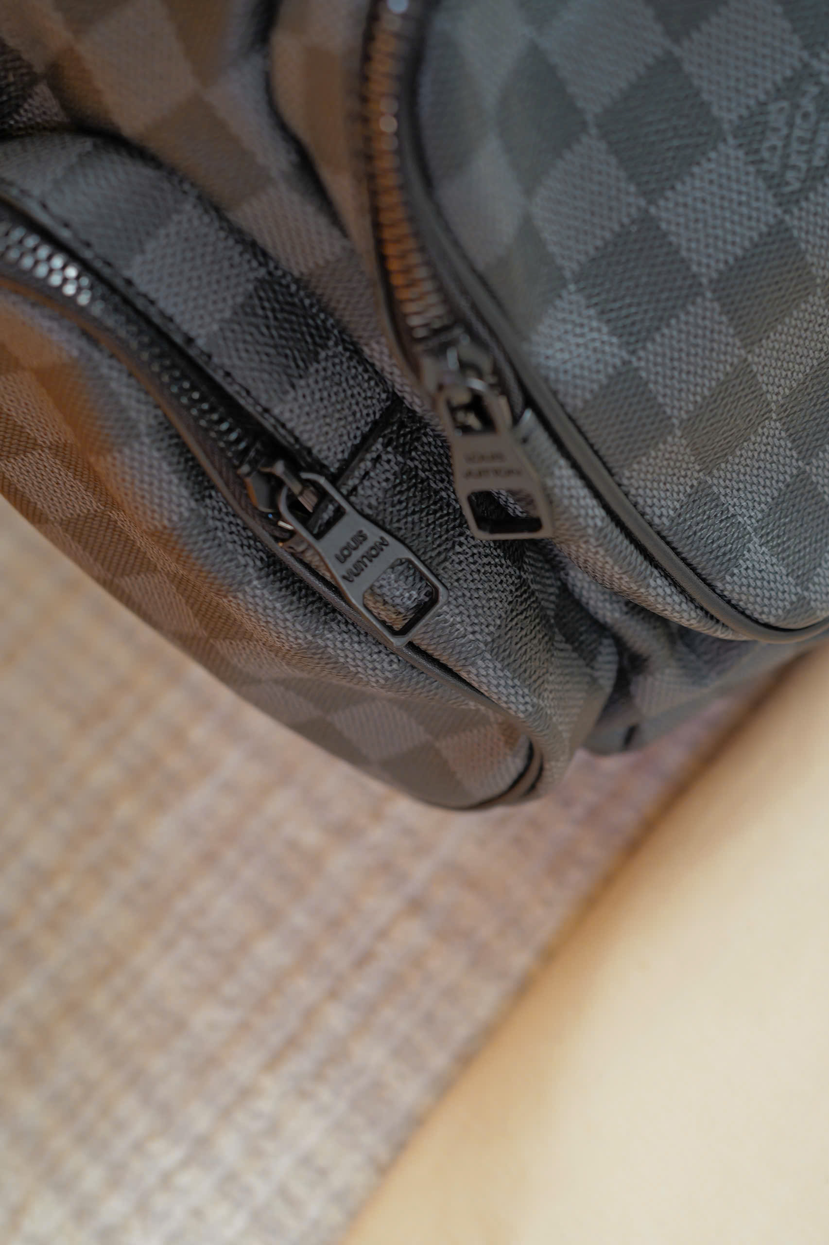 Balo Louis Vuitton Damier Graphite xám đen_thumbnail_7