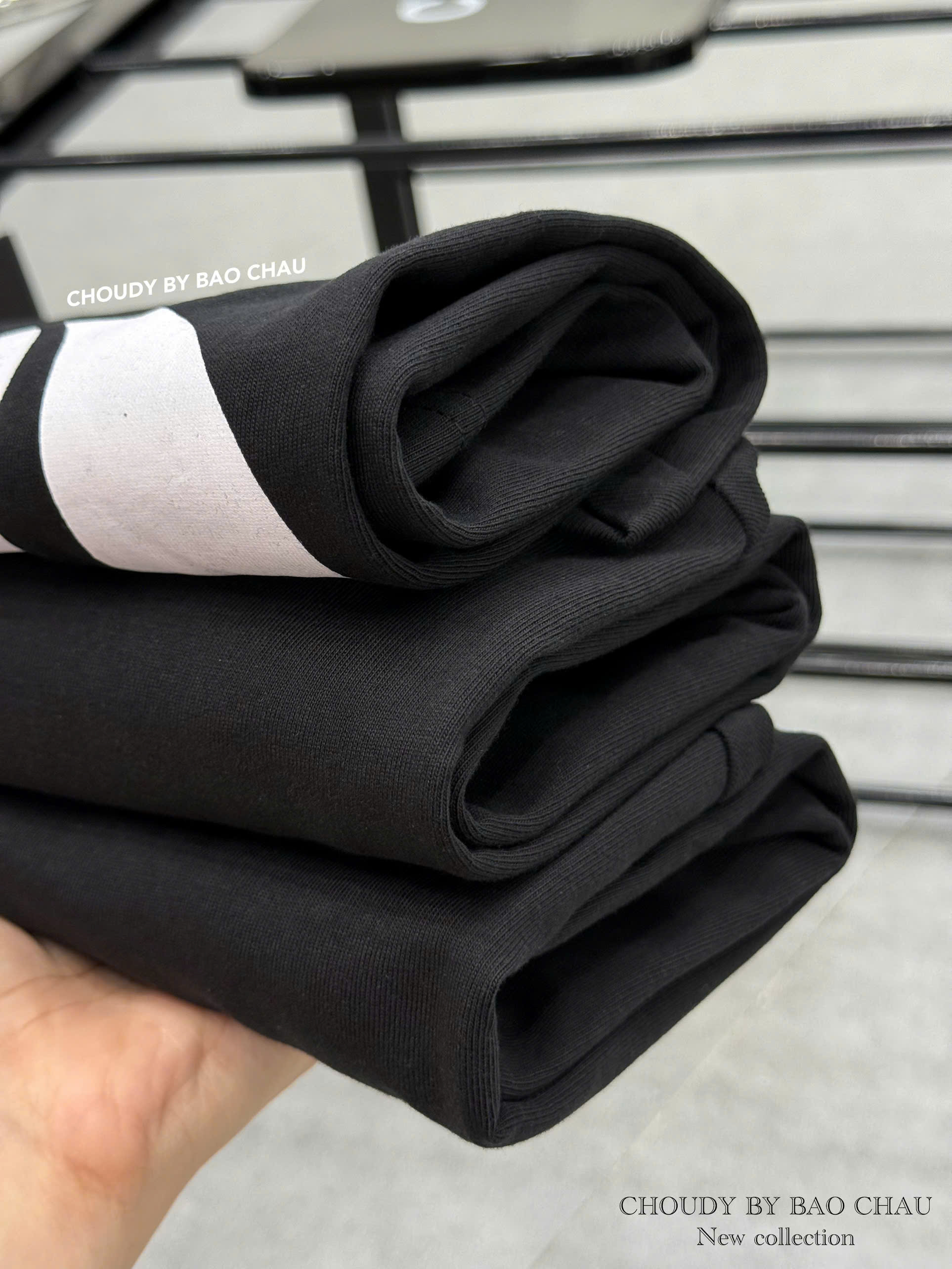 U312 ÁO THUN ĐEN_thumbnail_3