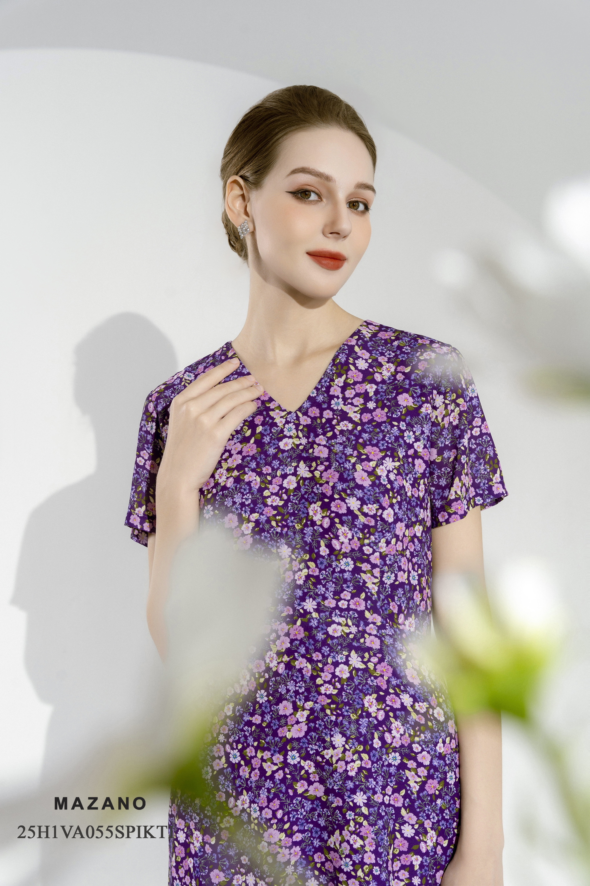 Váy Đầm Ôm Vải voan dày Hoạ tiết hoa nhí Cổ V Tay ngắn Dài ngang bắp chân_thumbnail_4