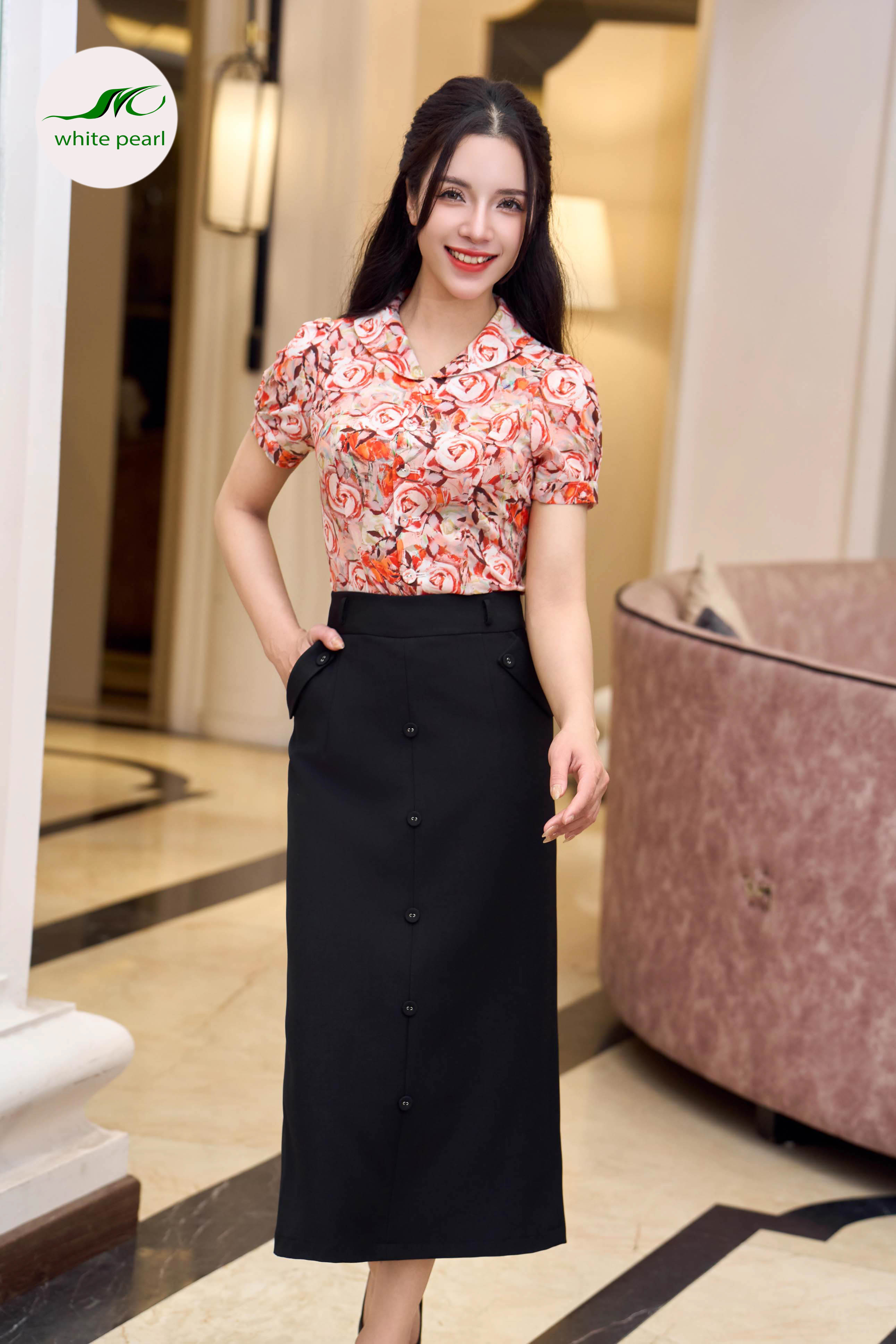 AK25-05 Áo ký giả cổ sam Hoa cam  thời trang công sở nữ White Pearl