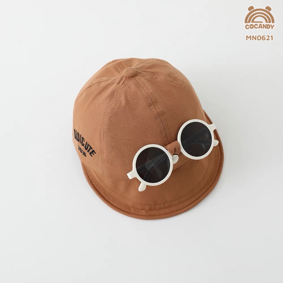 Mũ NÂU vành ngắn phối chữ +kính tròn