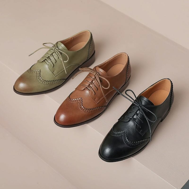 Phân Biệt Giày Oxford Và Derby: Đâu Là Đôi Giày Tây Đầu Tiên Bạn Nên Mua?