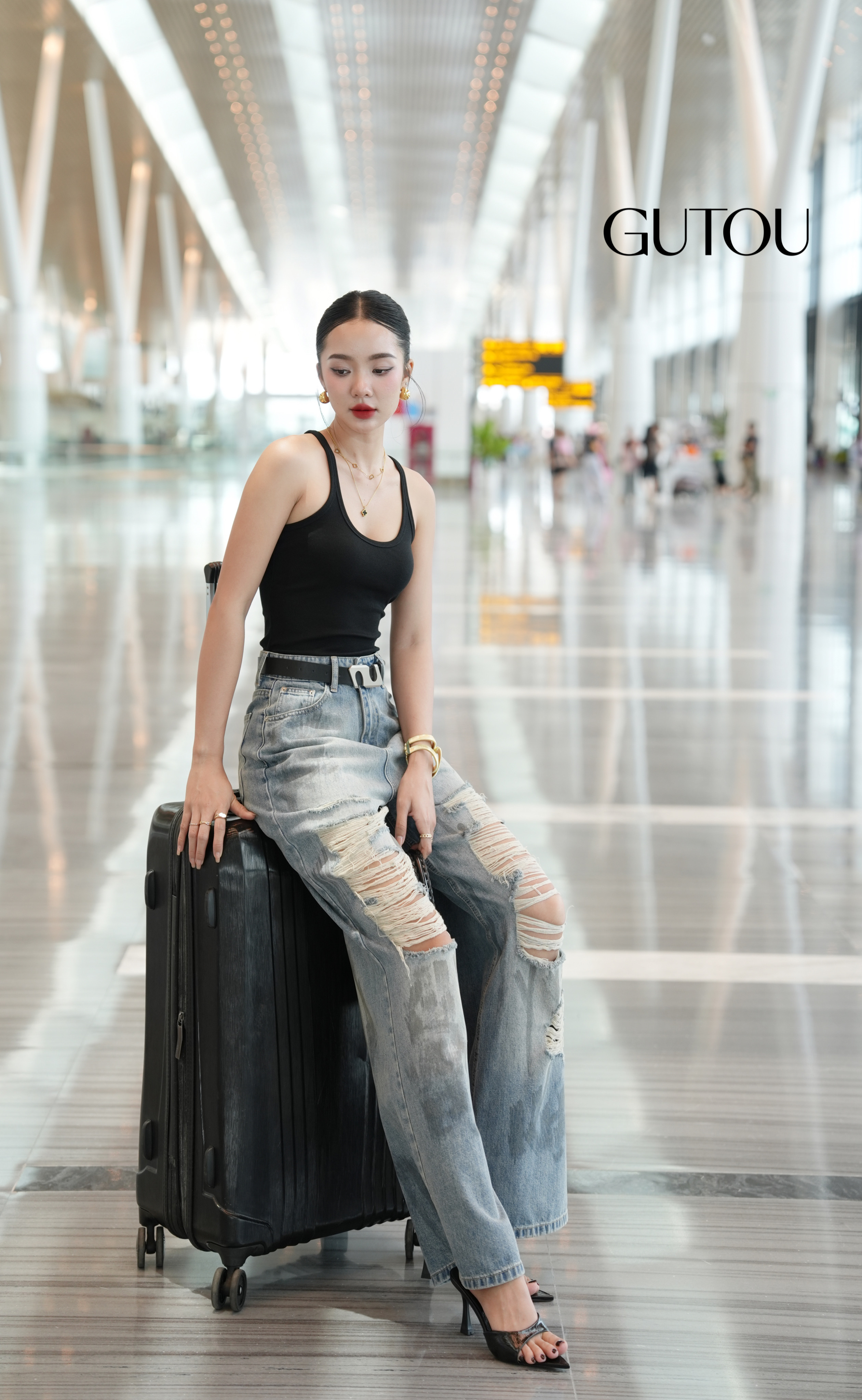 [ GUTOU ] Quần Jean Suông Rách Gối Rock Chic_thumbnail_2