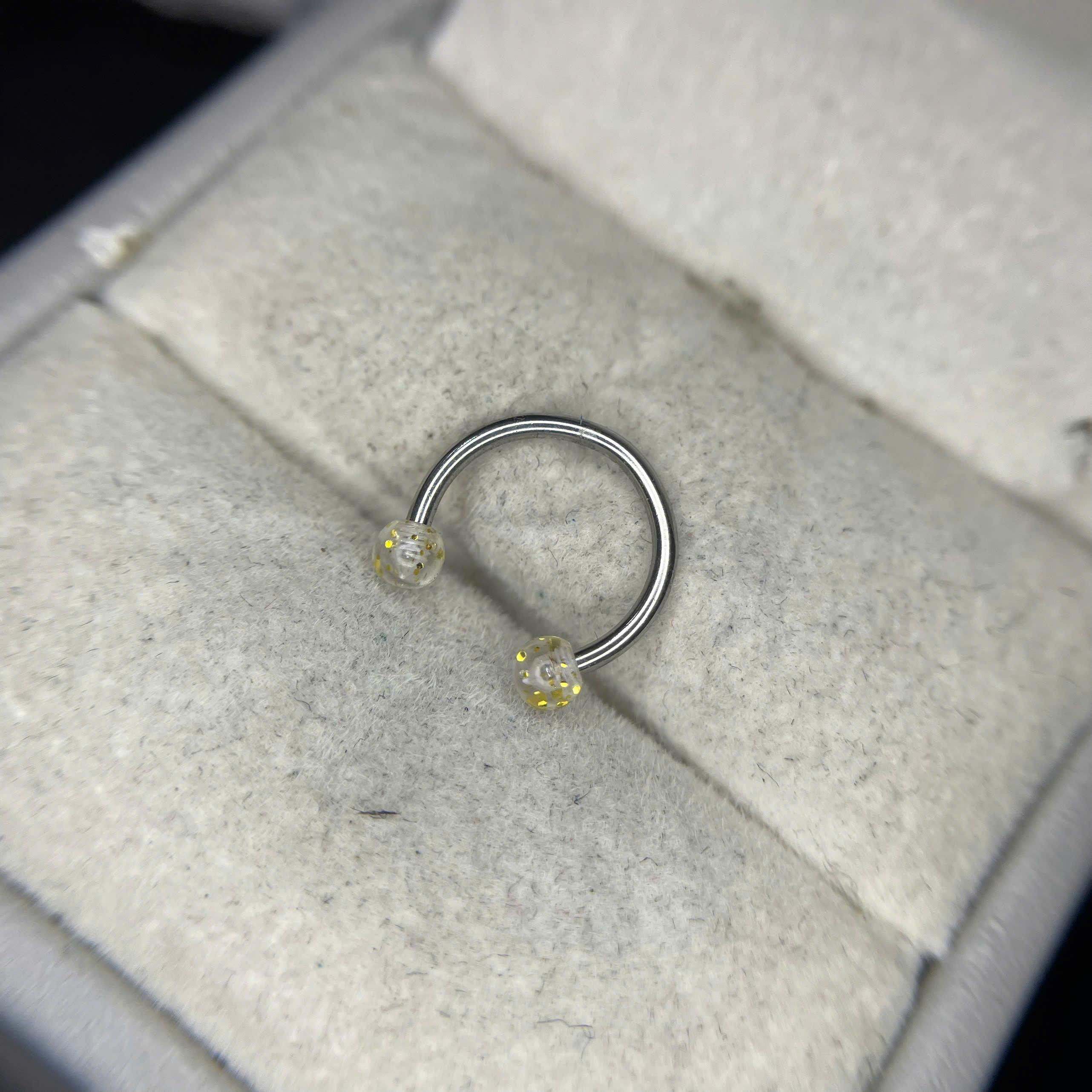 Septum trong kim tuyến vàng._thumbnail_1
