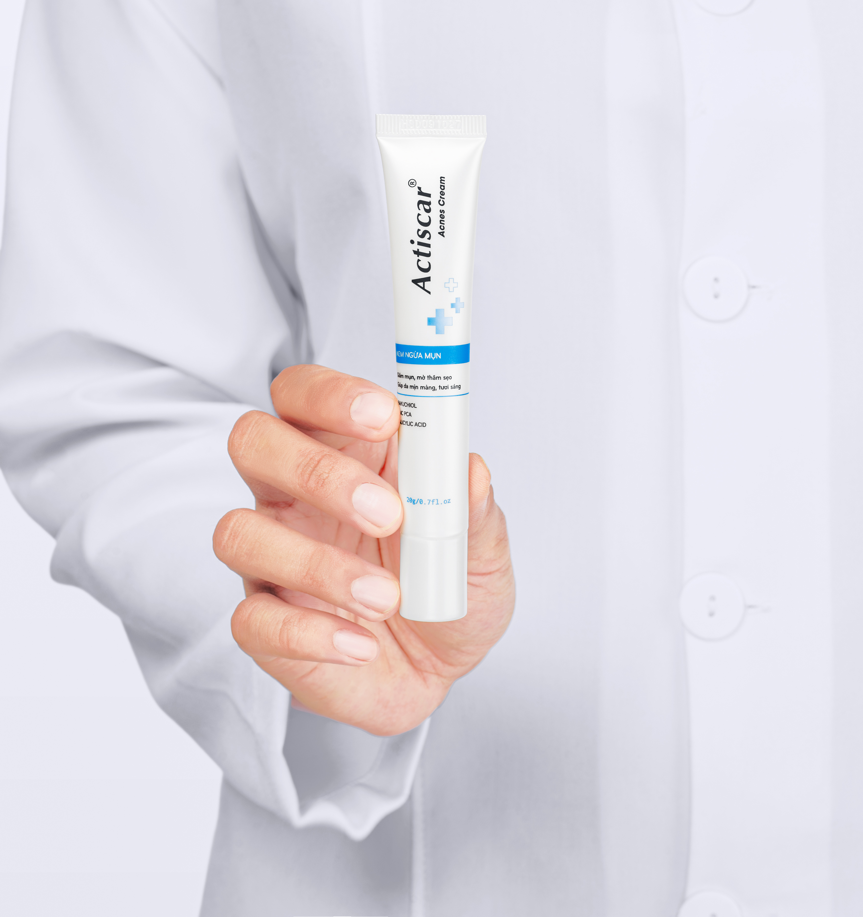 Kem giảm mụn mờ thâm Actiscar Acnes_thumbnail_2