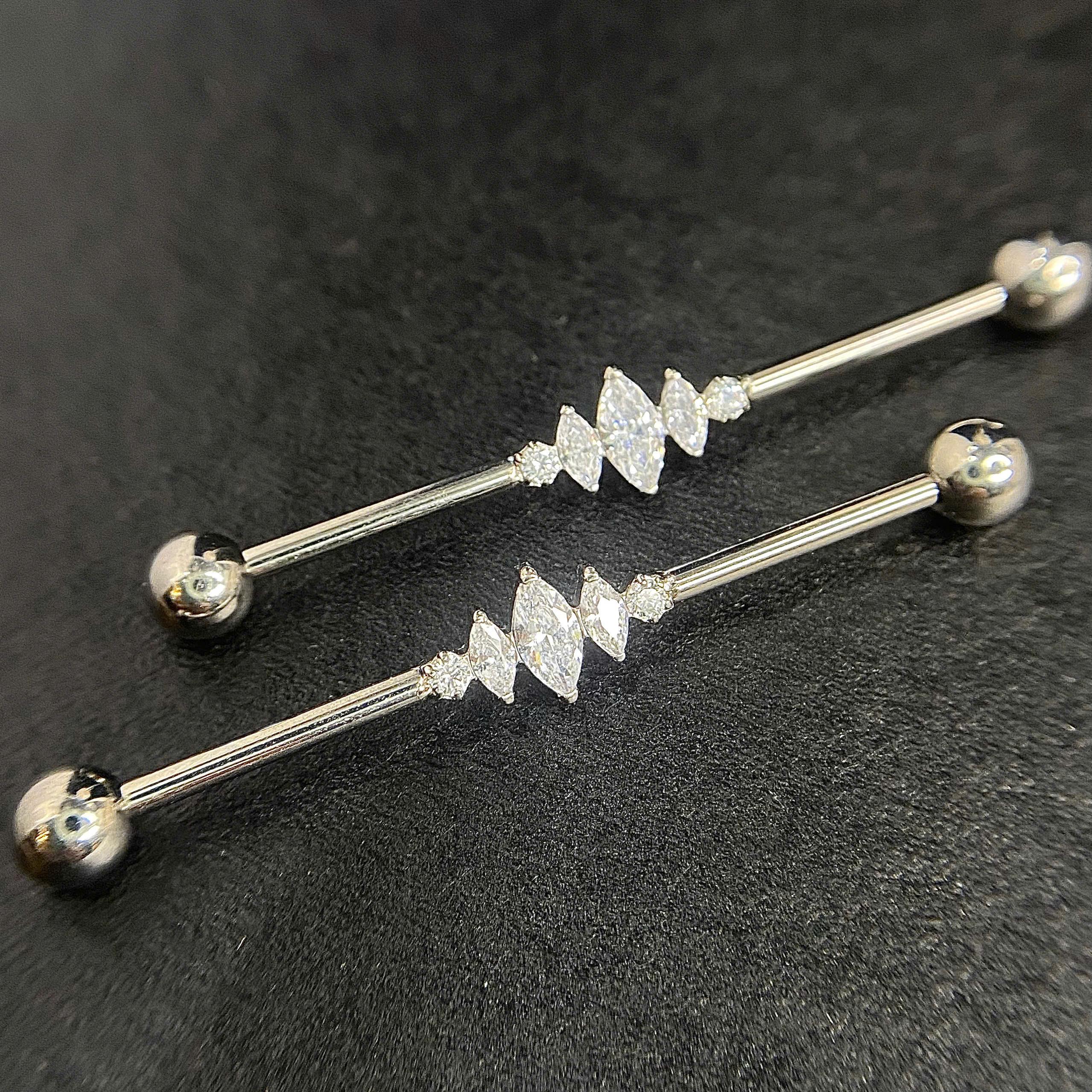 indus titan 3 đá hình thoi size 36_thumbnail_2