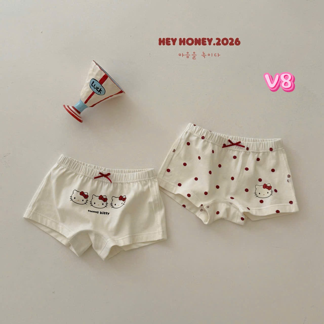 V8 - Set 2 quần cotton hoạ tiết mèo và chấm bi đỏ hãng Hey Honey (Sz90-140)