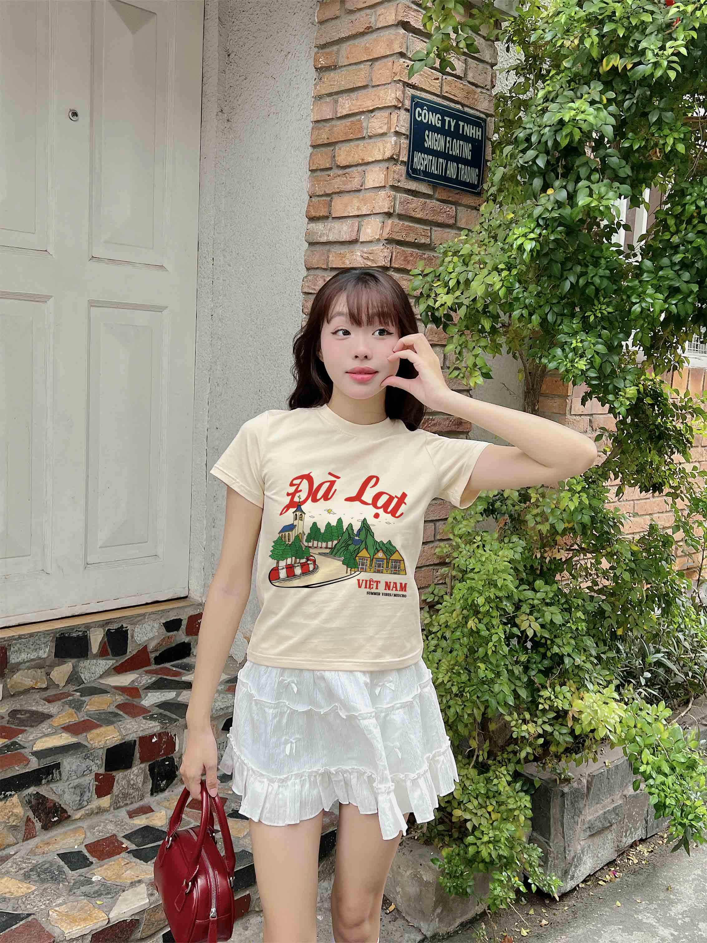 Áo thun baby tee form ôm xinh xắn ABD1279 Miucho tay ngắn cổ tròn in hình Đà Lạt_thumbnail_5