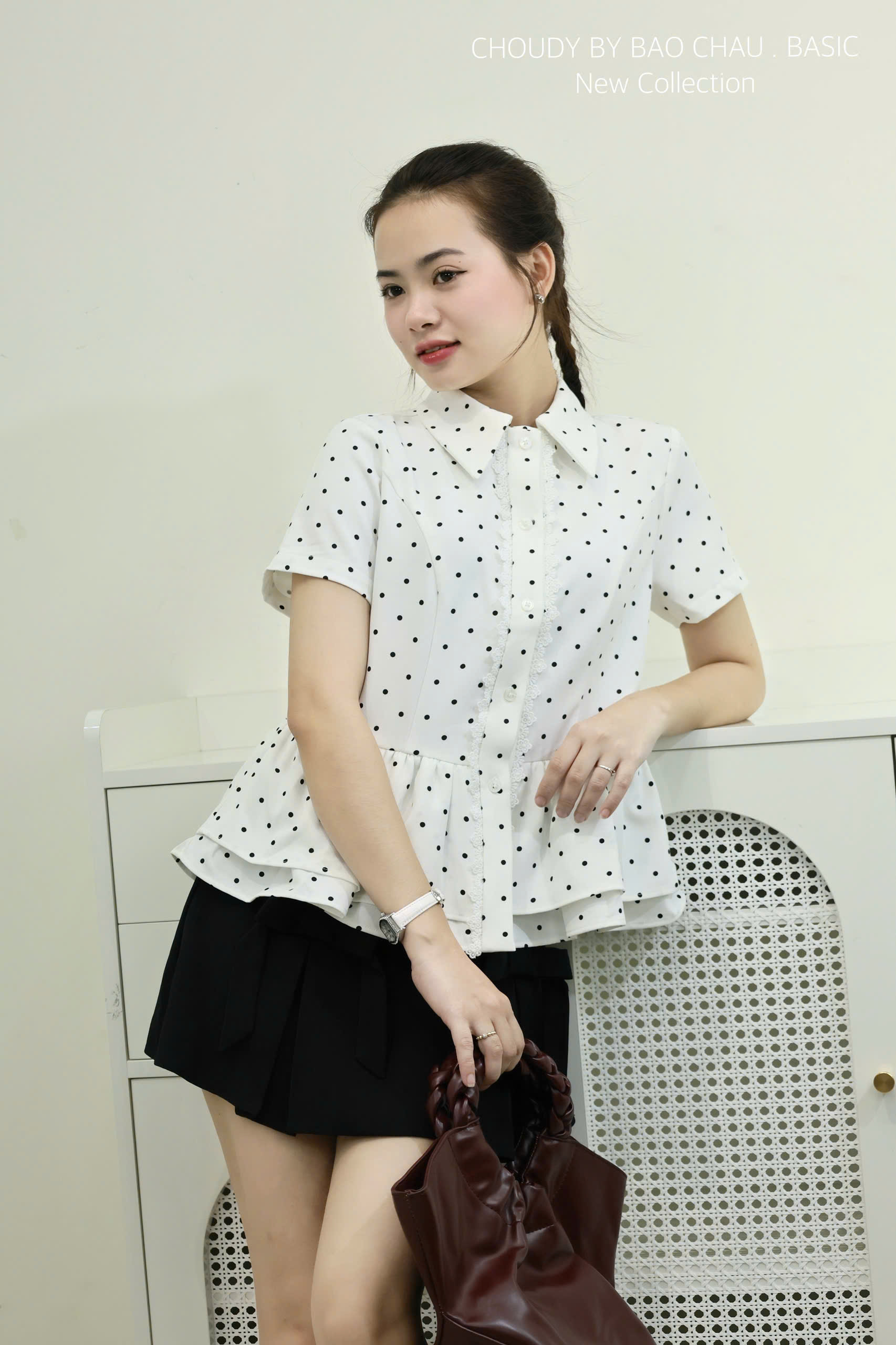 U750 ÁO KIỂU CHẤM BI TRẮNG_thumbnail_12