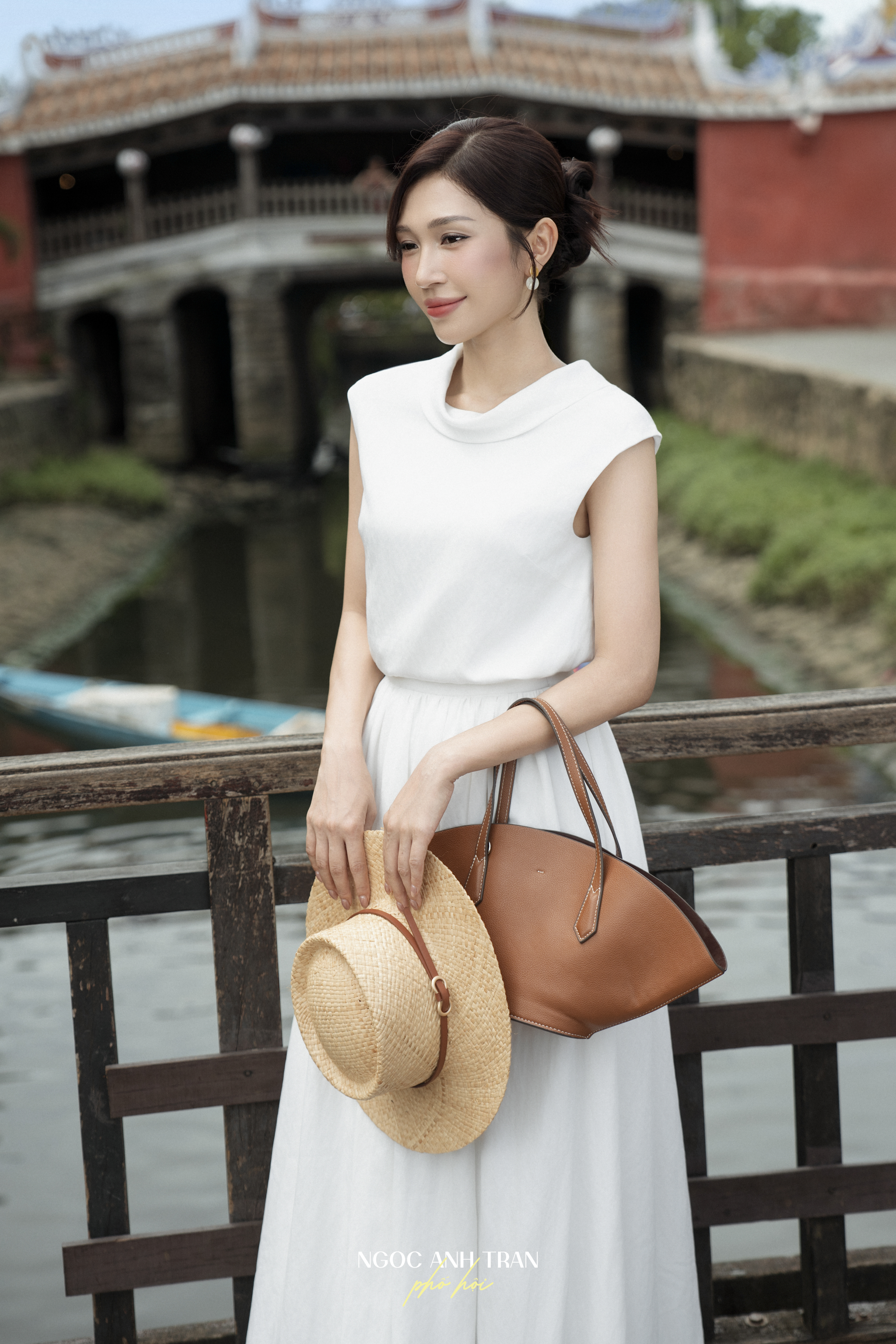 A194 - Set áo lửng kem cổ tròn kèm chân váy_thumbnail_4