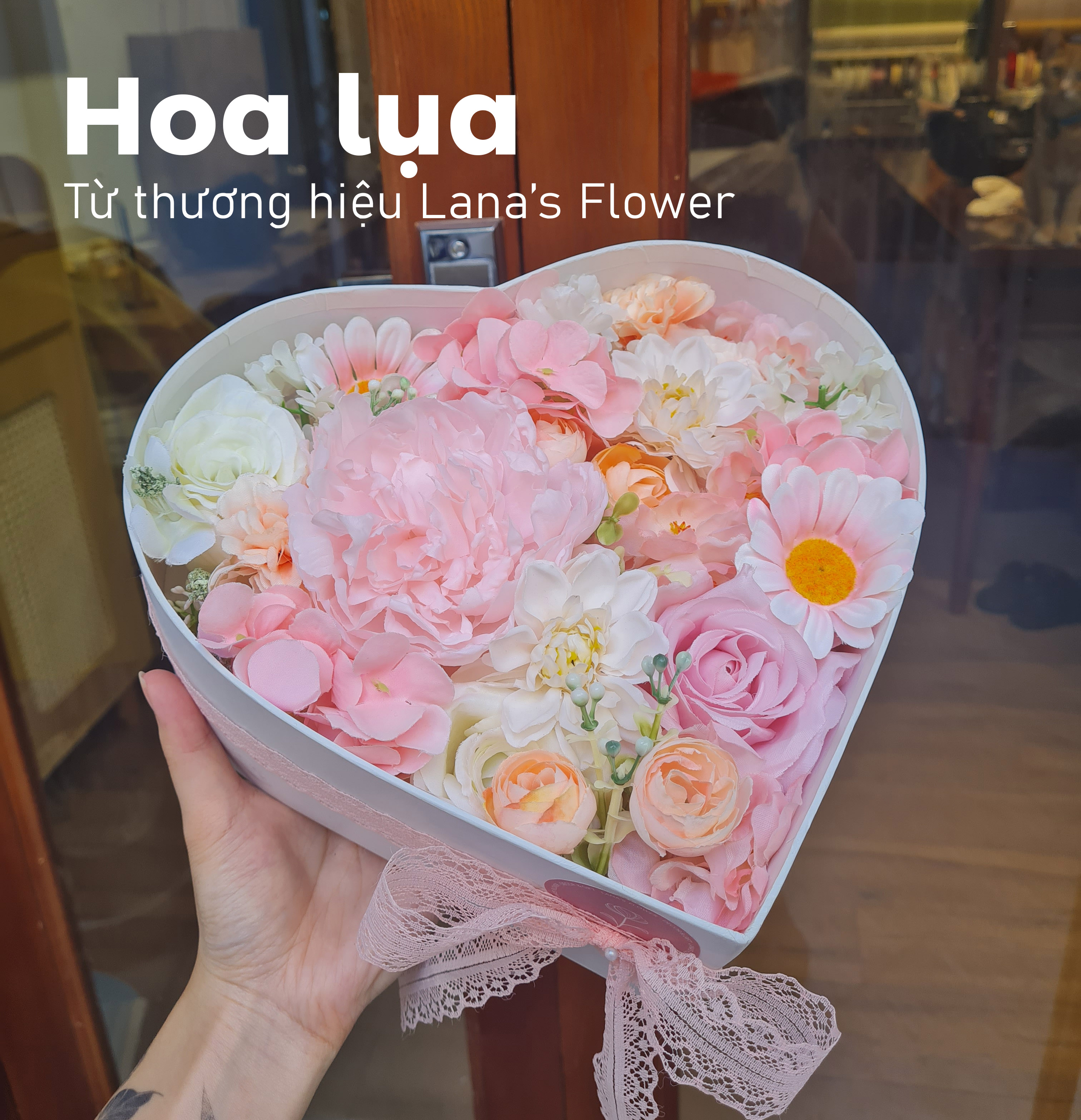 Hộp tim hoa lụa tone hồng cam