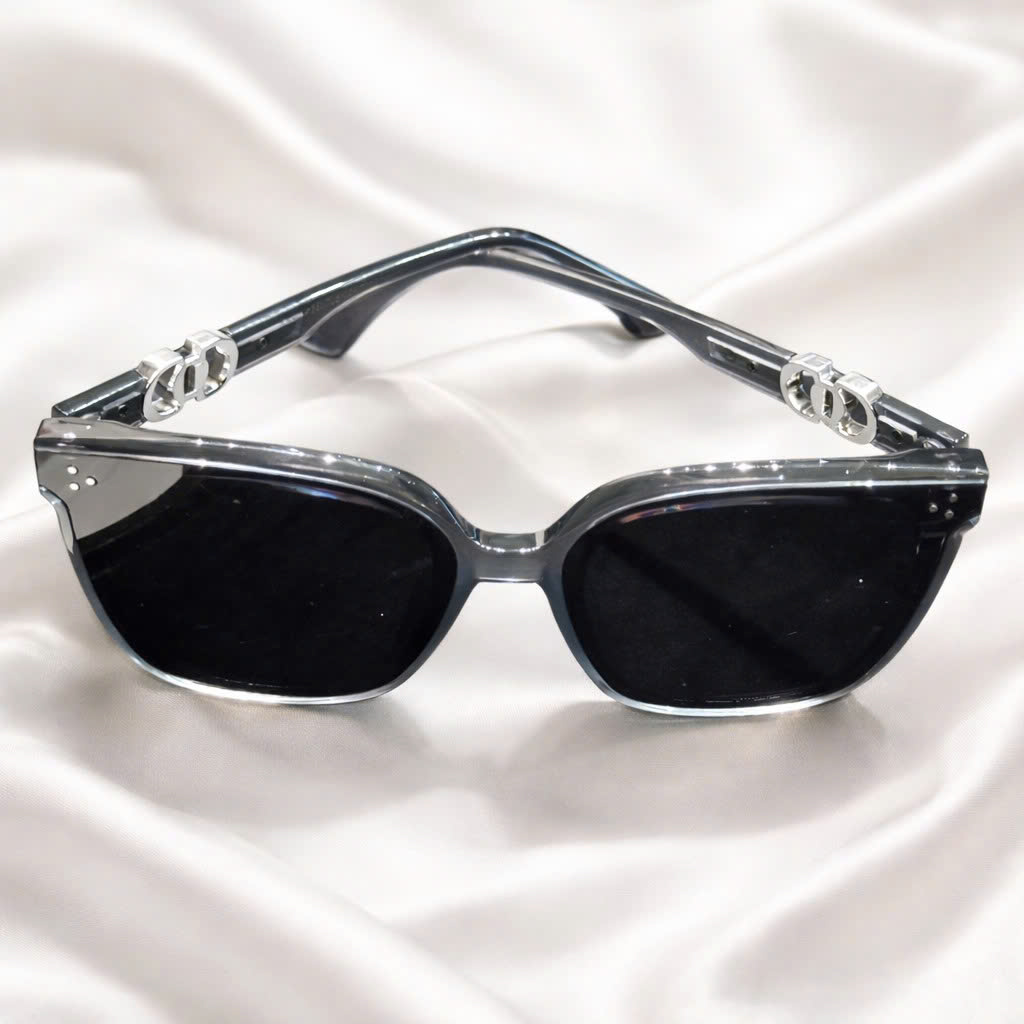 Kính mắt Gentle Monster gọng vuông xám_thumbnail_1