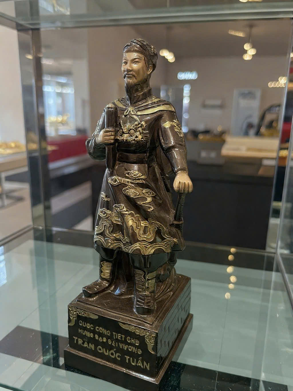 Tượng trần hưng đạo đại vương cao 38cm đúc đồng vàng _thumbnail_2