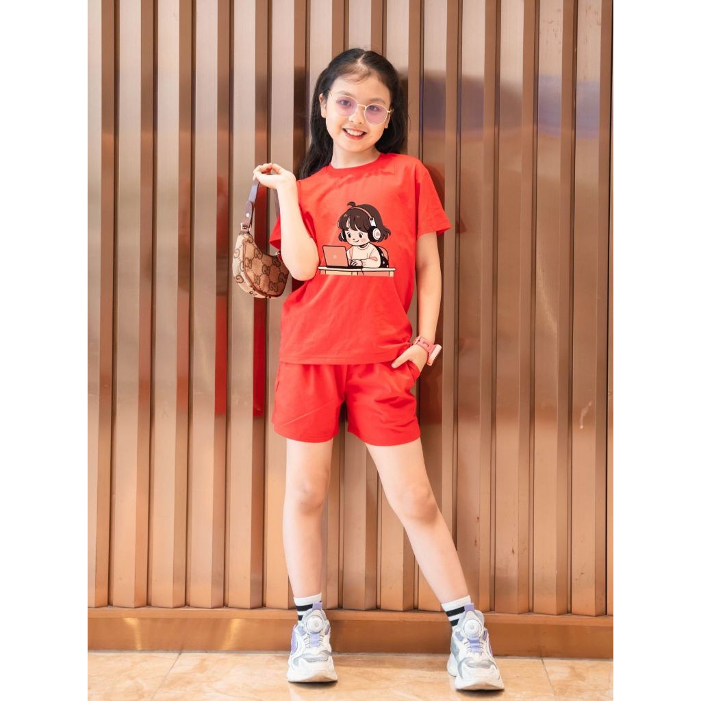 Bộ đồ bé gái in hình 'Em bé ngồi học' - Loza Kids SB18_thumbnail_2